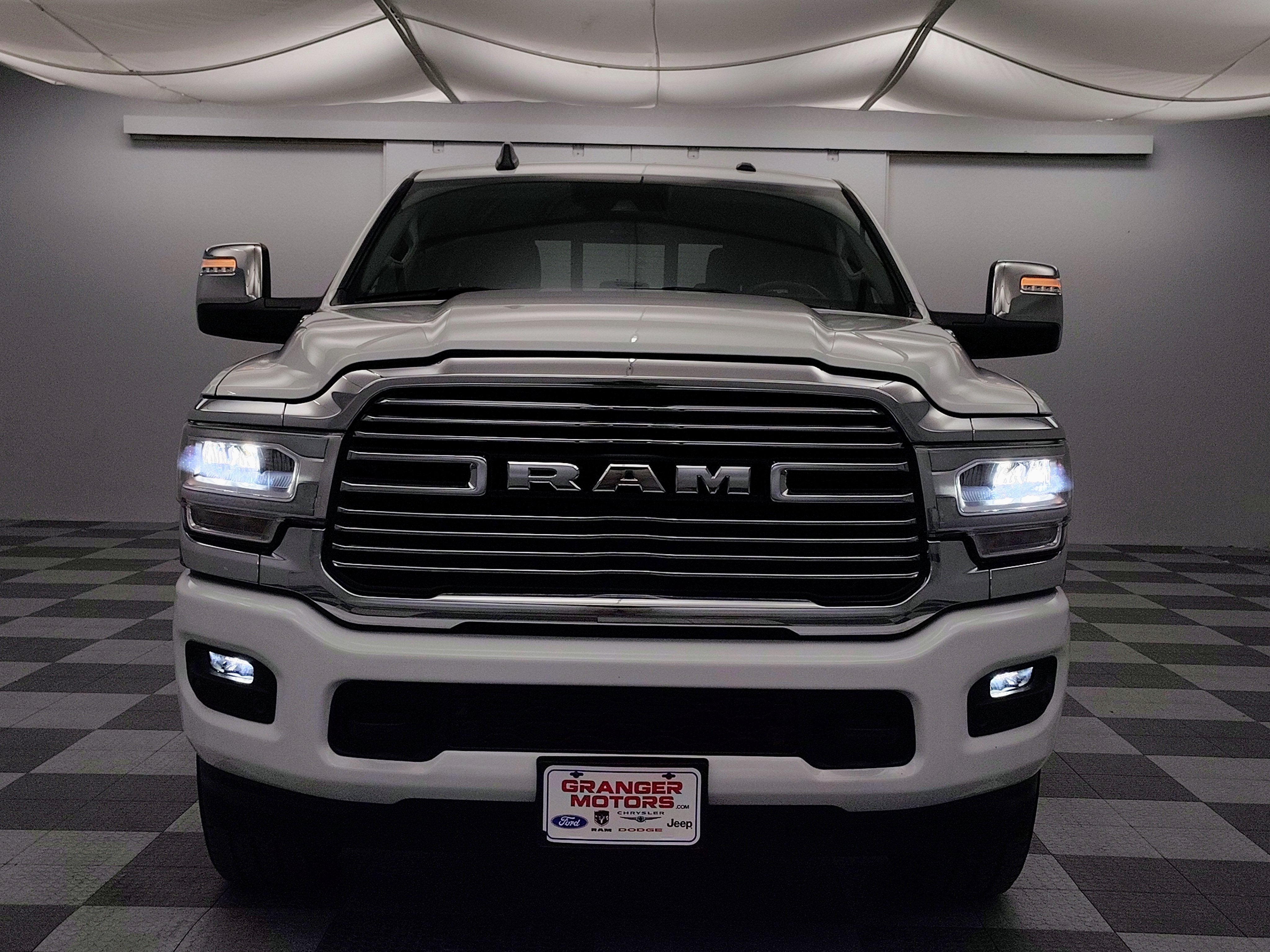 2024 RAM 2500 Laramie Crew Cab 4x4 6'4' Box