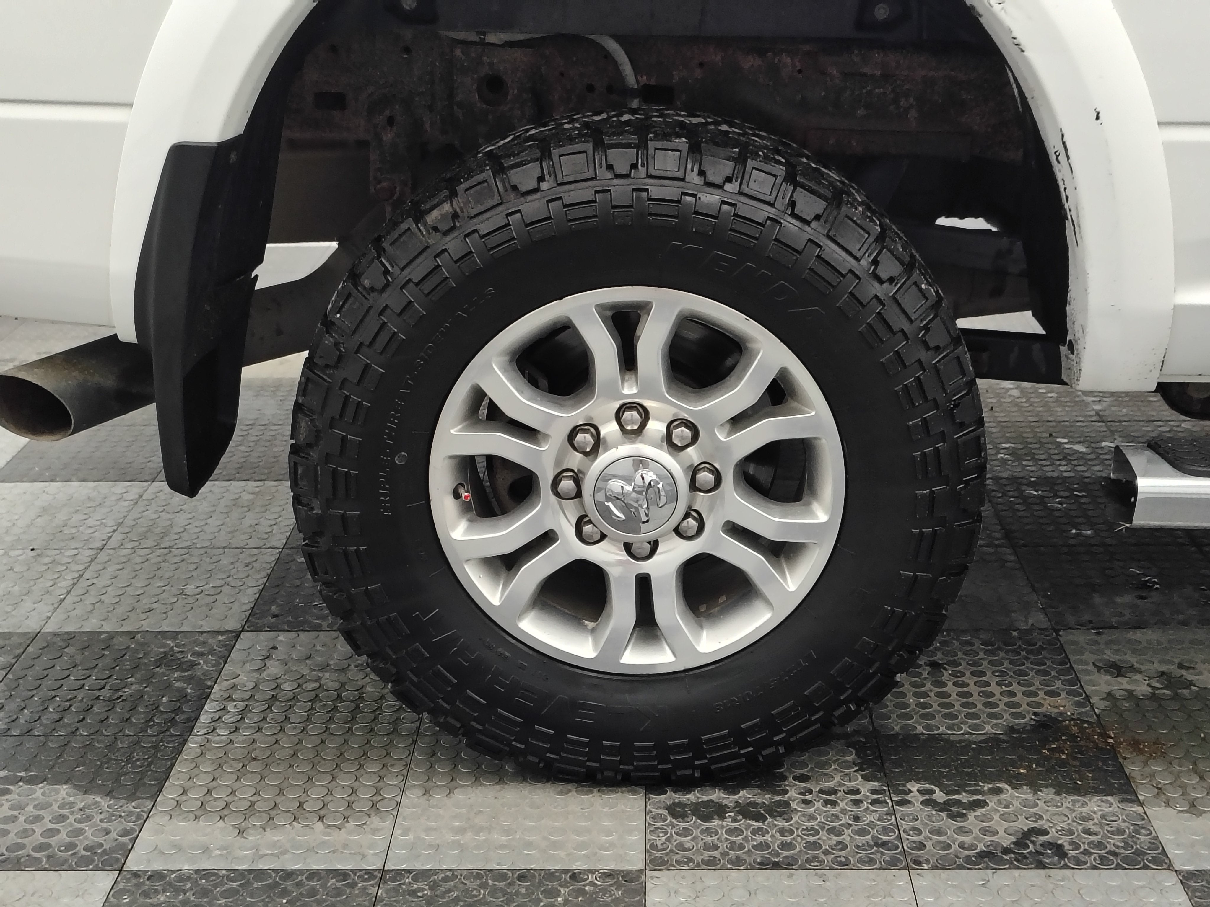 2016 RAM 2500 Laramie