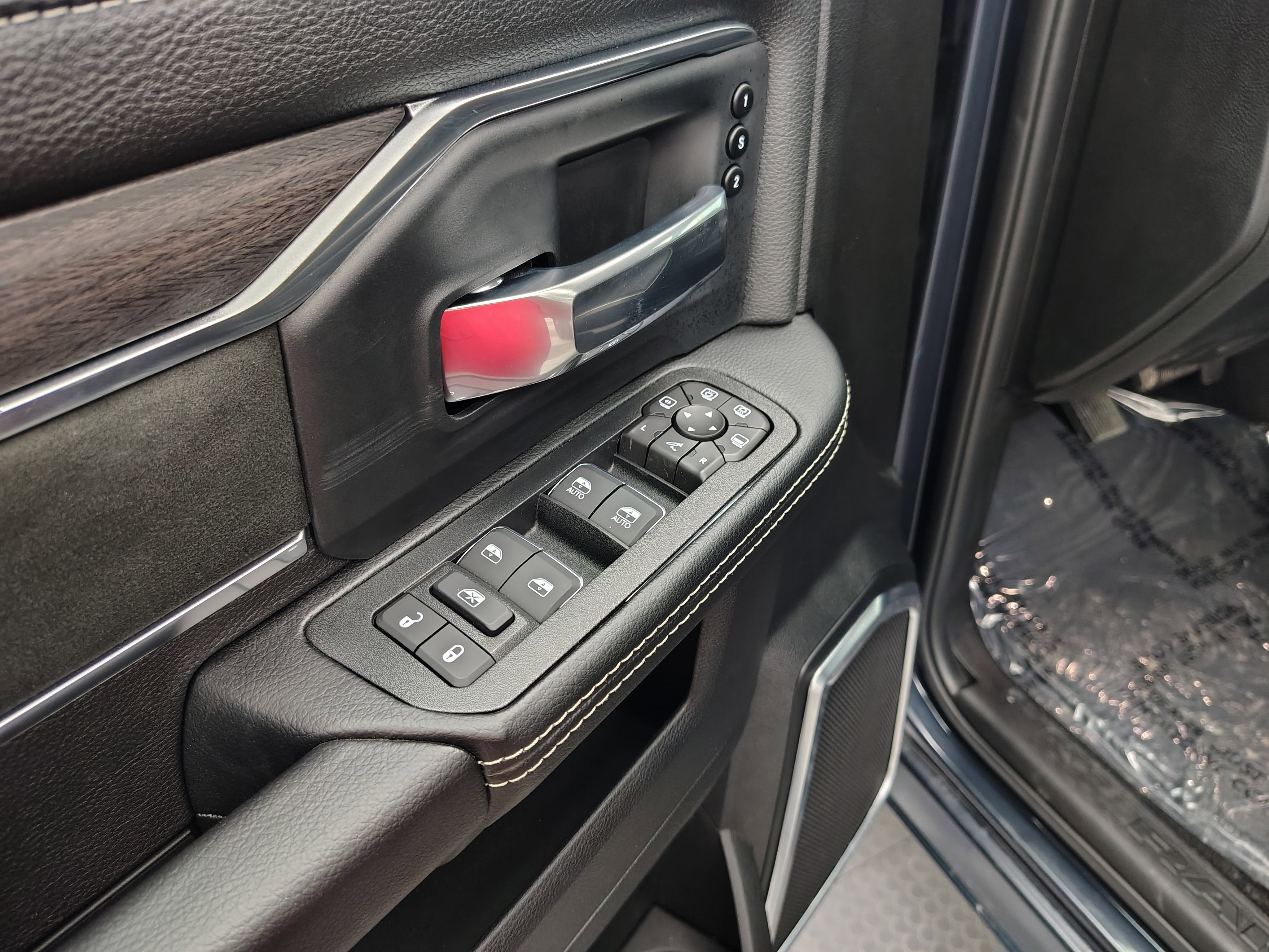 2026 RAM Ram 2500 RAM 2500 LARAMIE CREW CAB 4X4 6'4' BOX