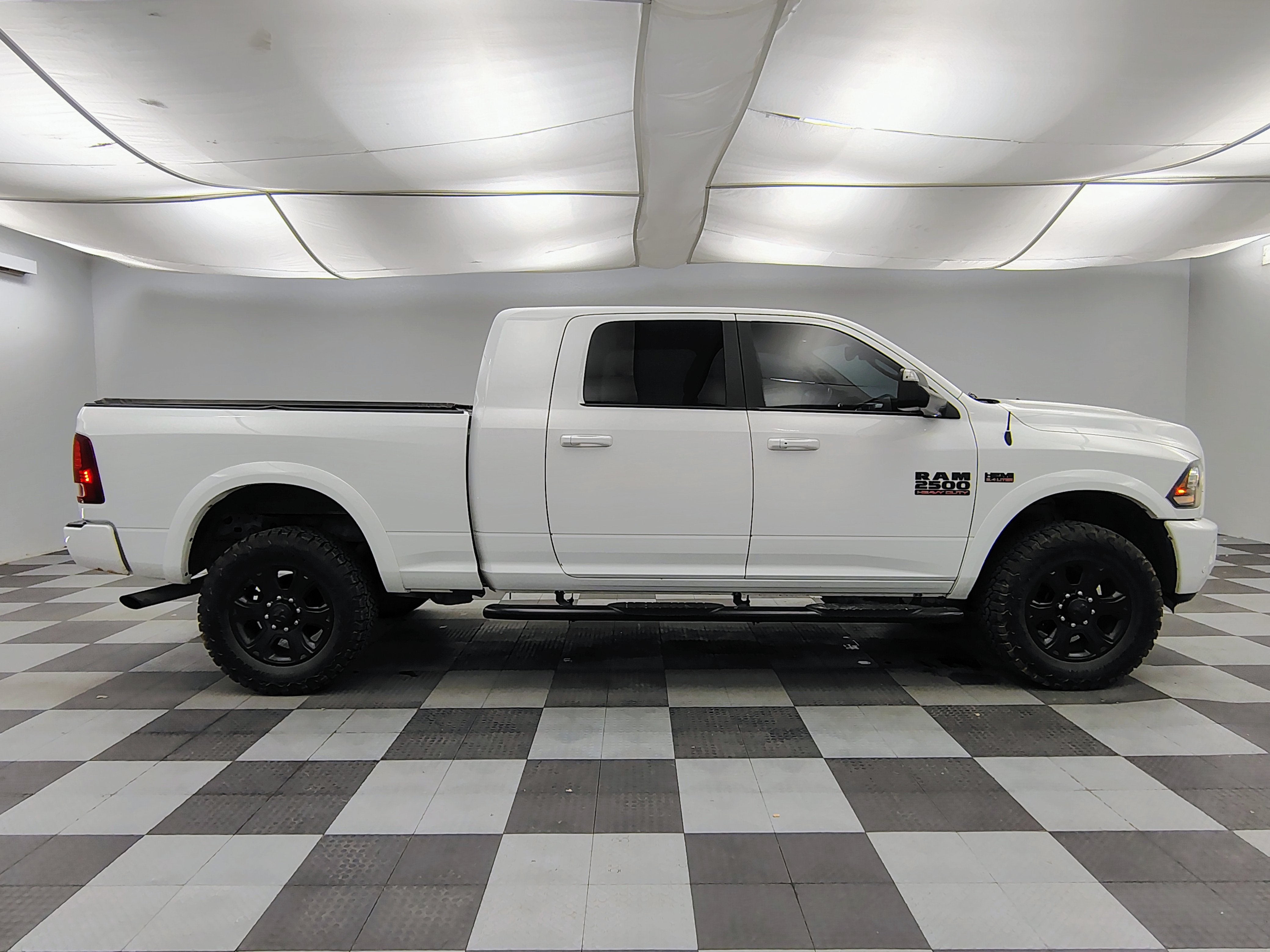 2017 RAM 2500 Laramie Mega Cab 4x4 6'4' Box
