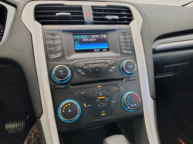 2014 Ford Fusion S