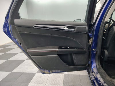 2013 Ford Fusion Hybrid SE