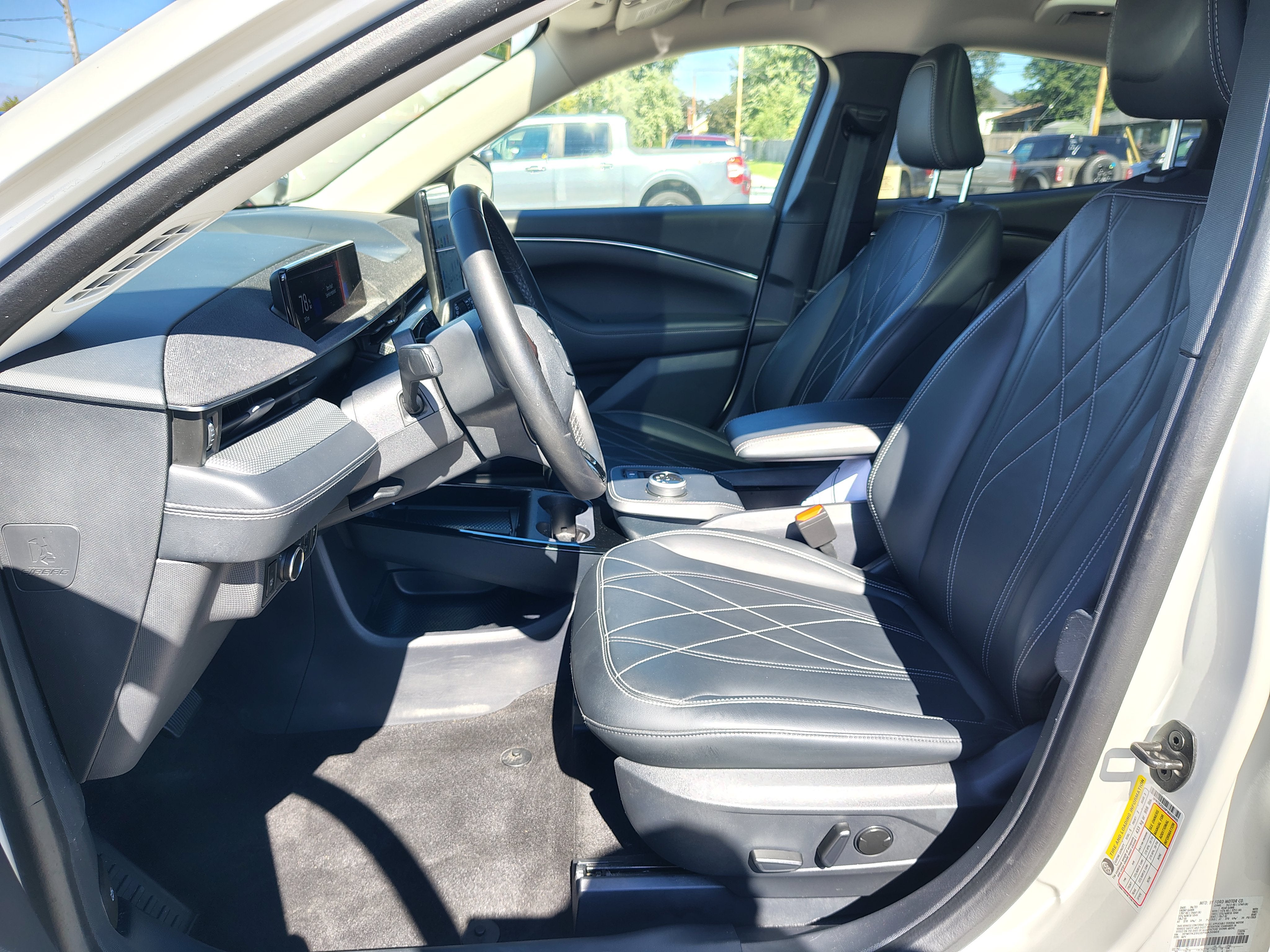 2023 Ford Mustang Mach-E California Route 1