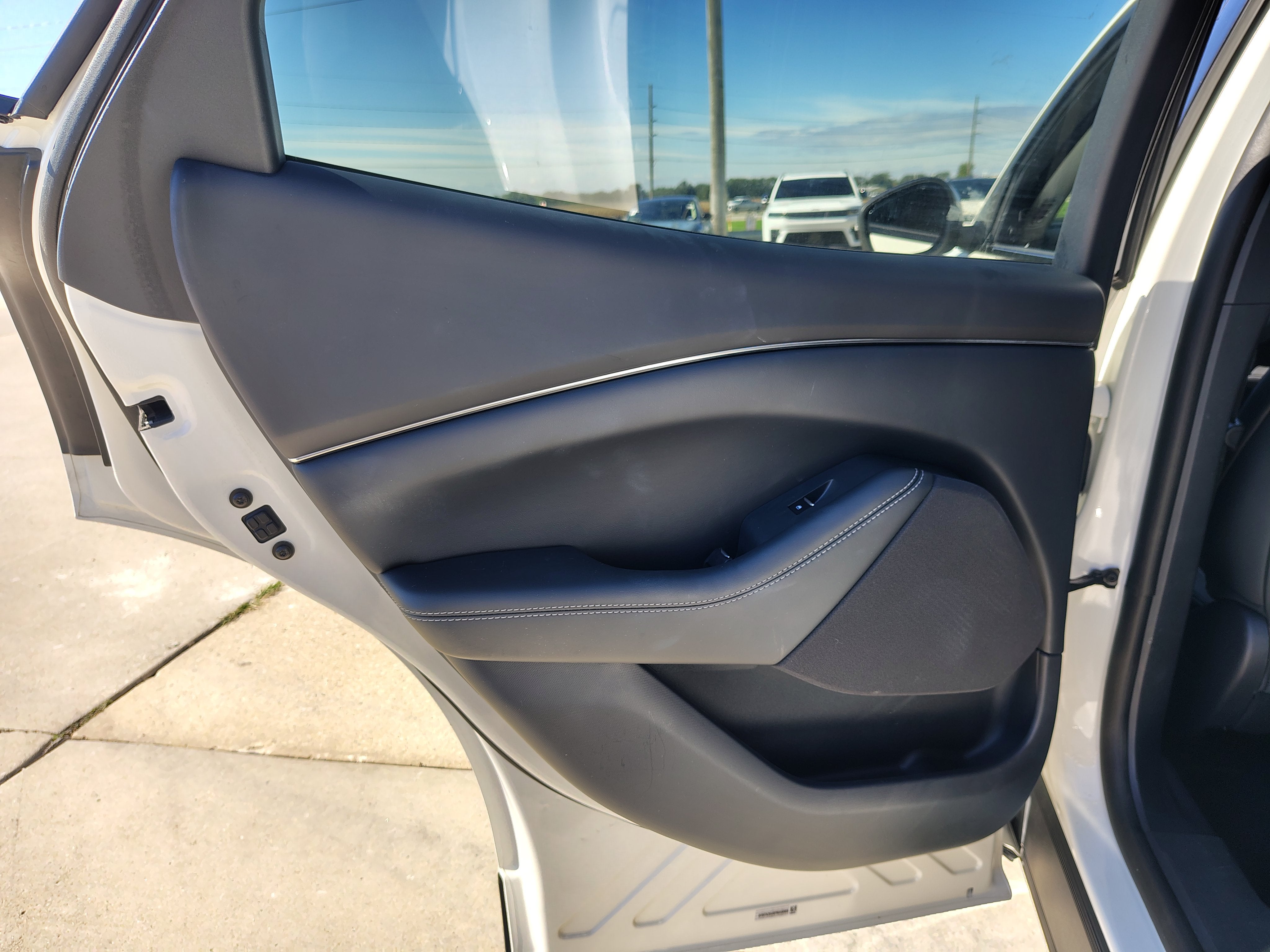 2023 Ford Mustang Mach-E California Route 1