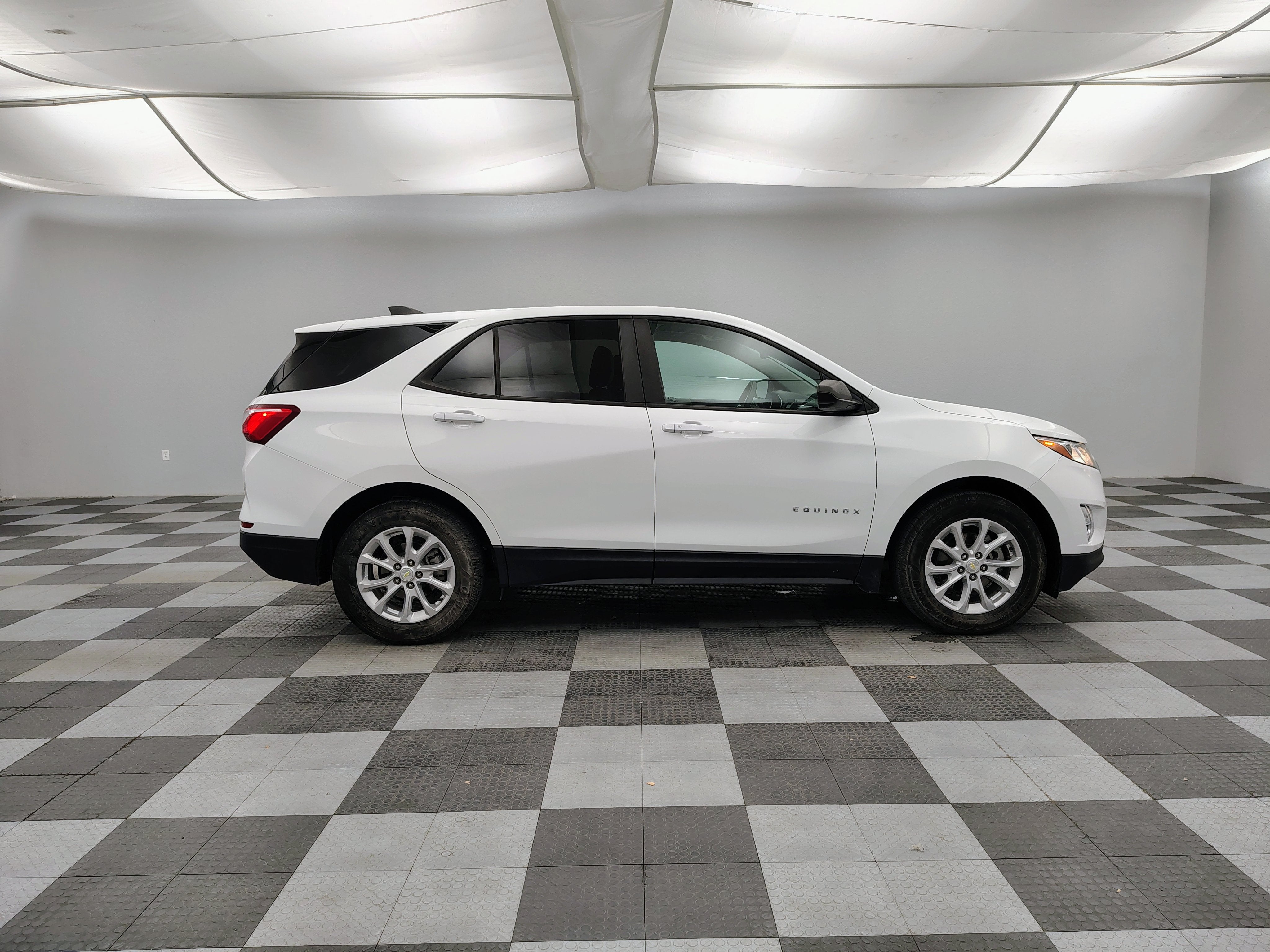 2021 Chevrolet Equinox FWD LS