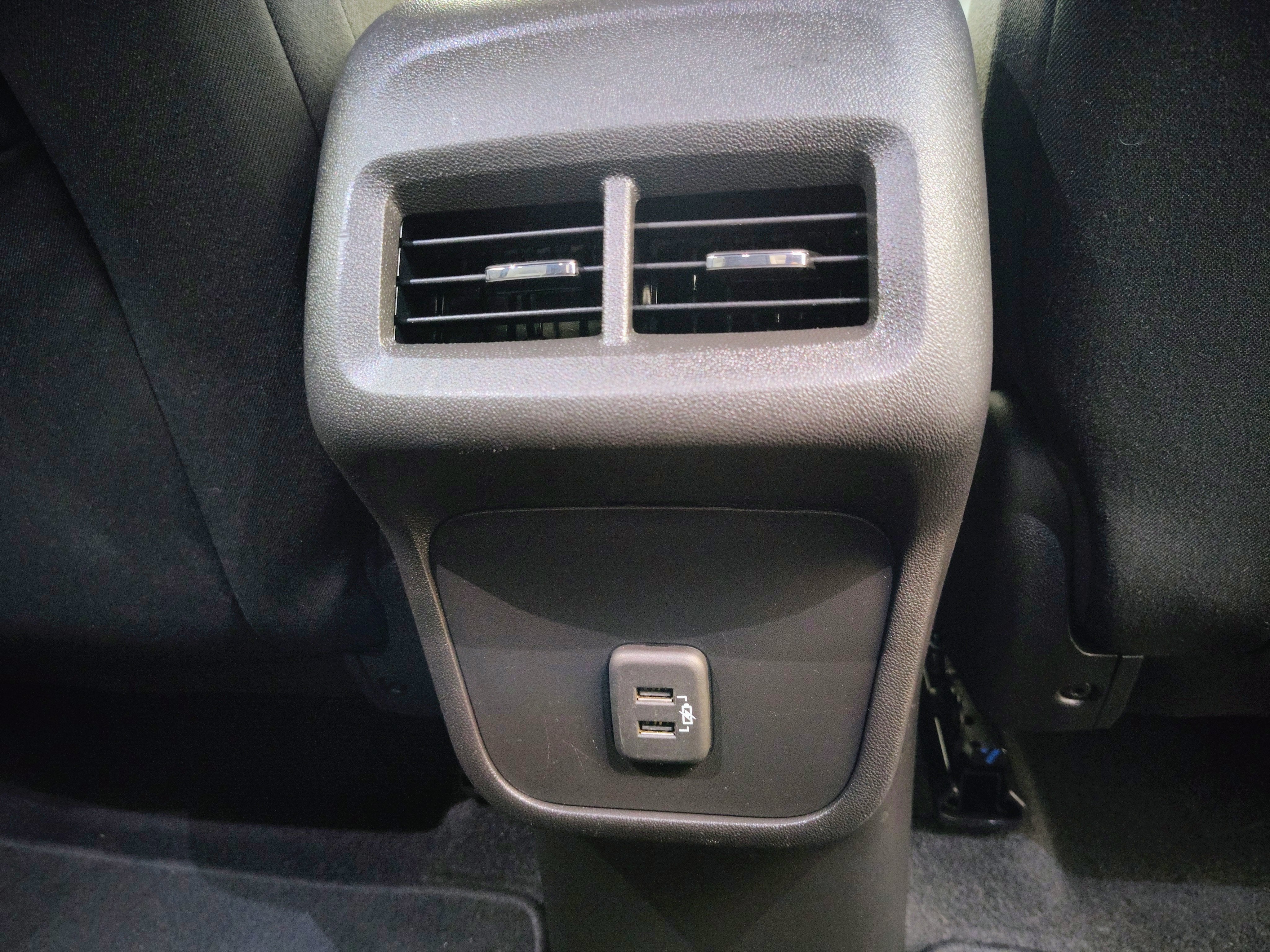 2021 Chevrolet Equinox FWD LS