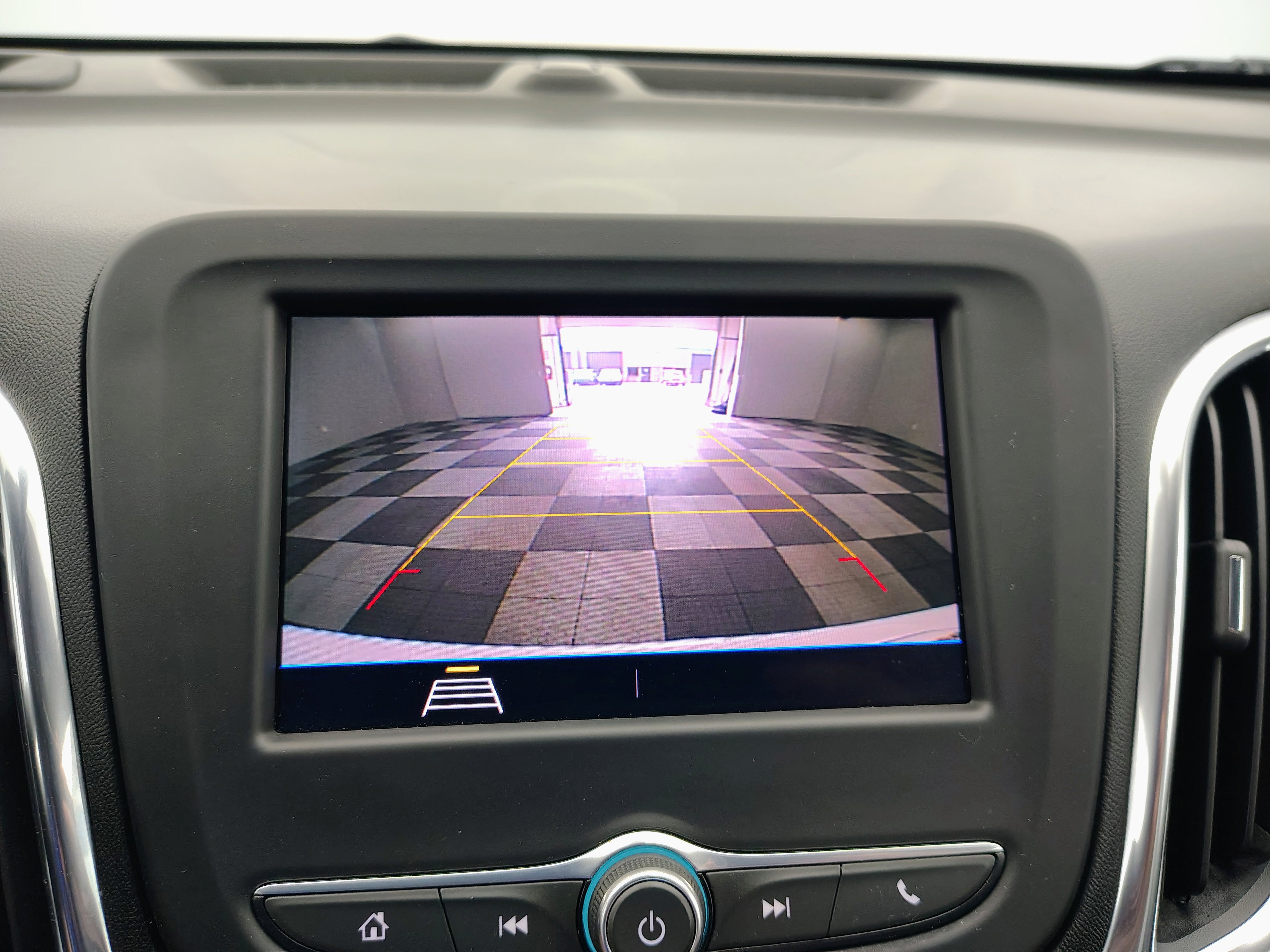 2021 Chevrolet Equinox FWD LS