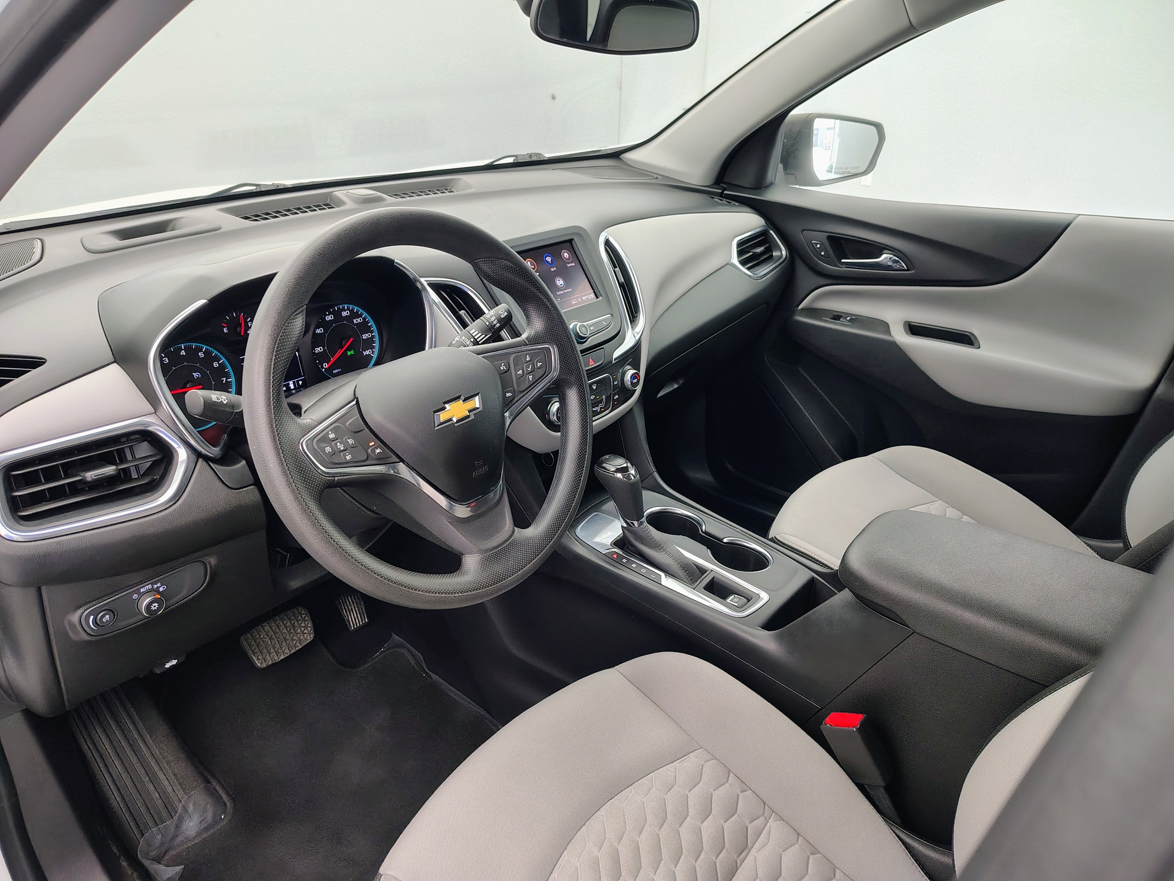 2021 Chevrolet Equinox FWD LS