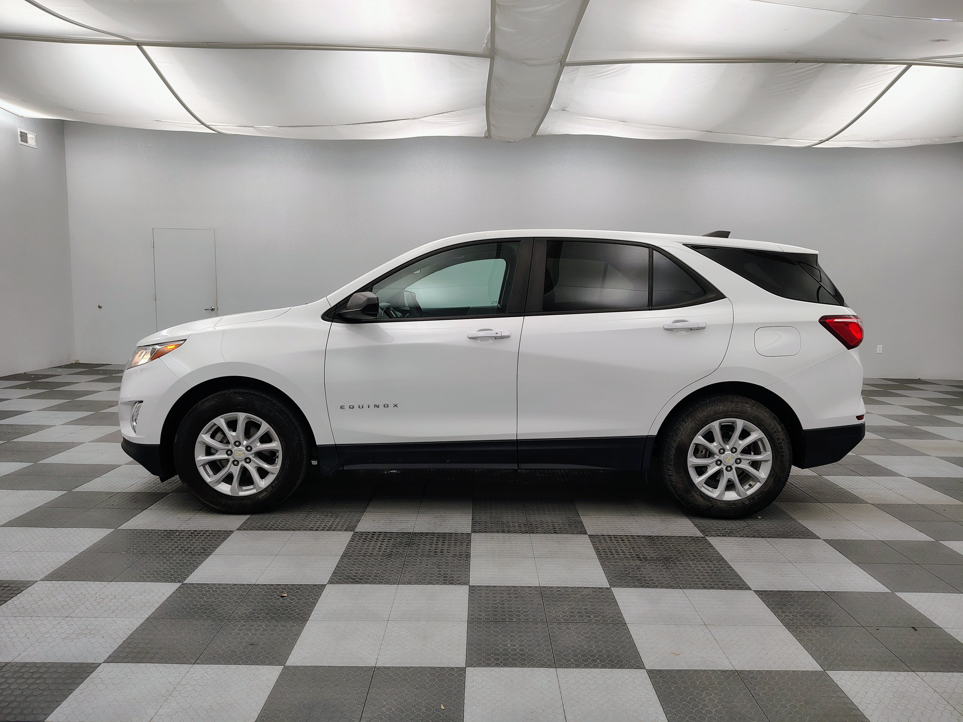 2021 Chevrolet Equinox FWD LS