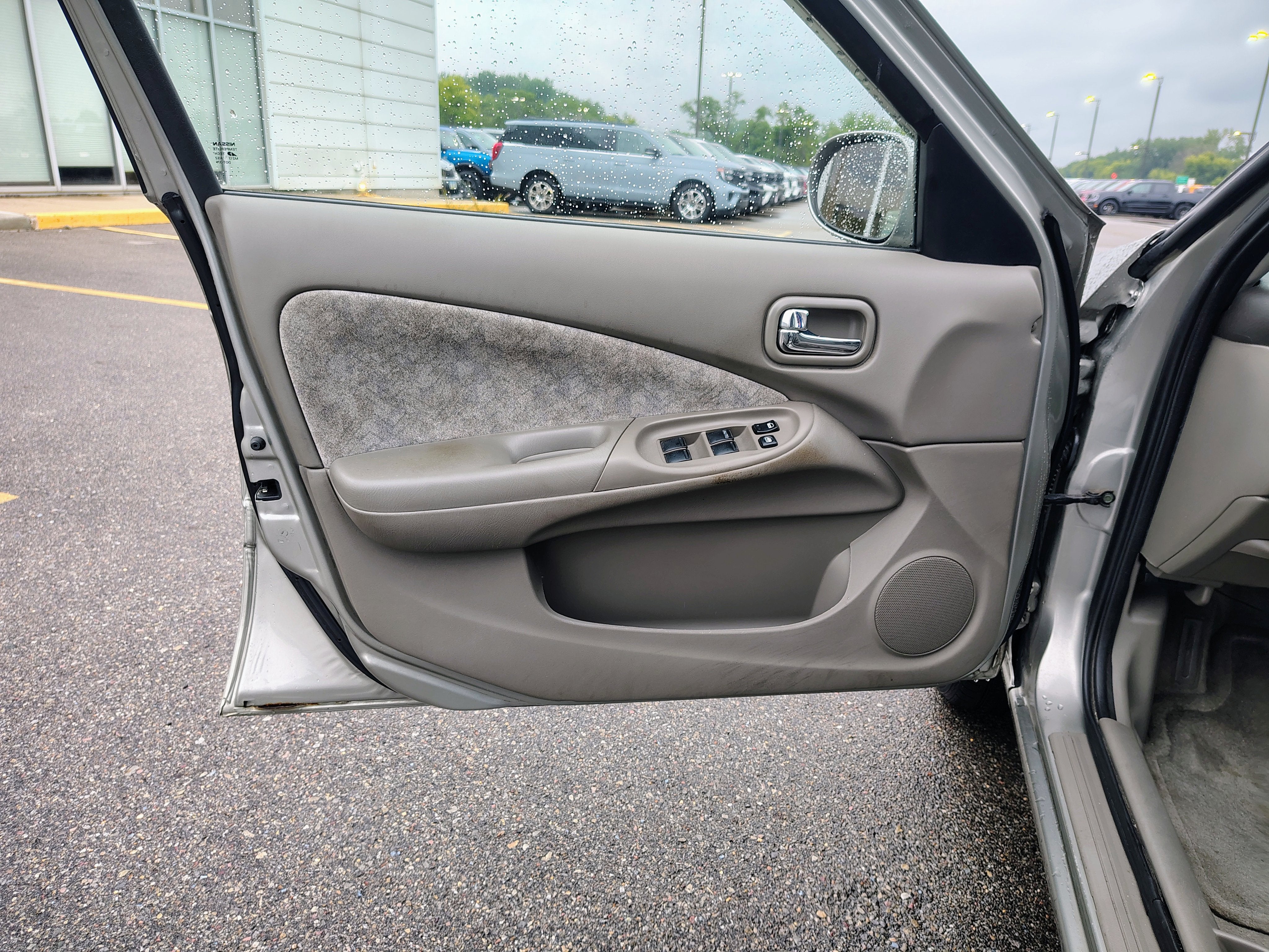 2002 Nissan Sentra XE