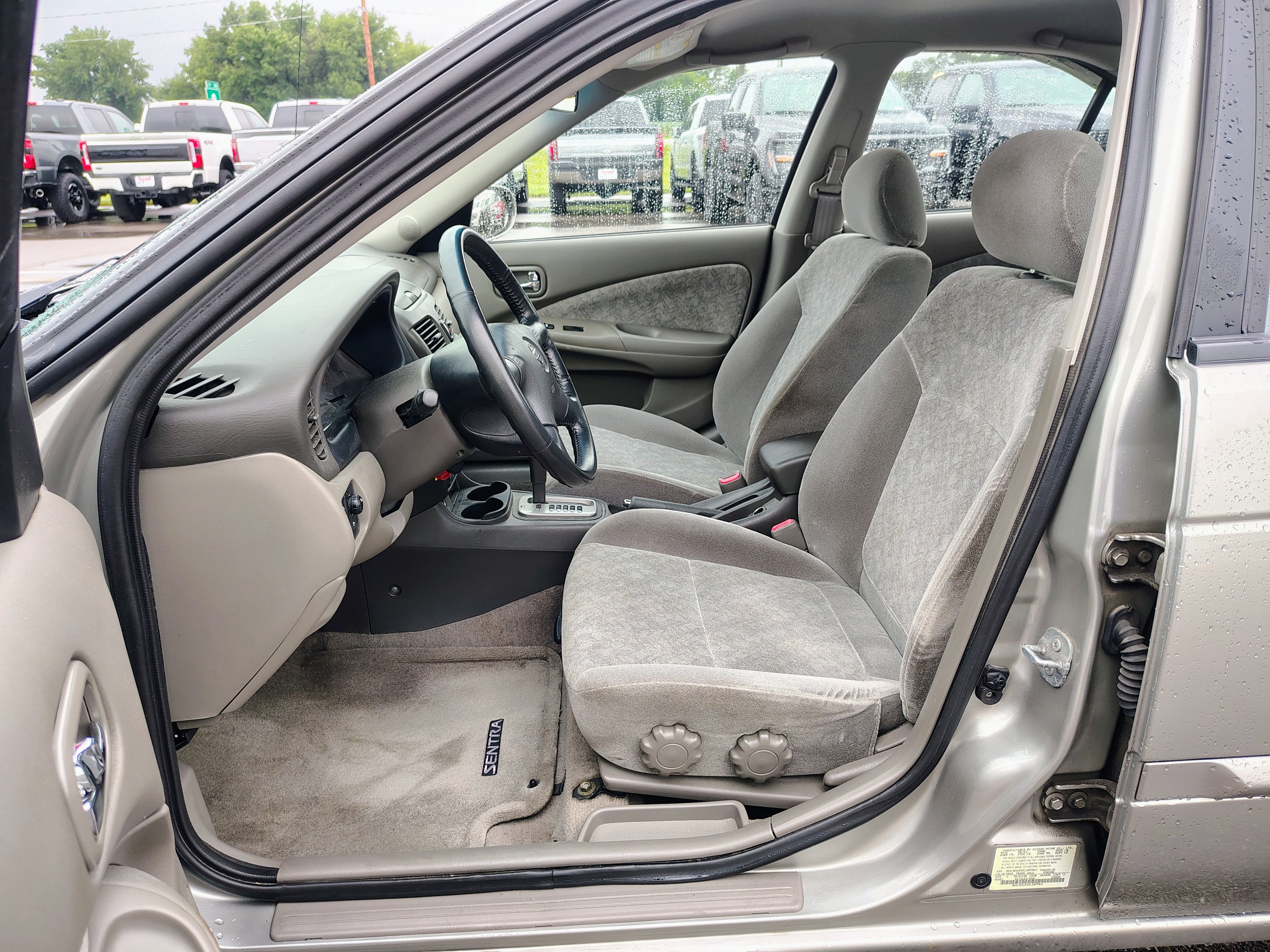 2002 Nissan Sentra XE