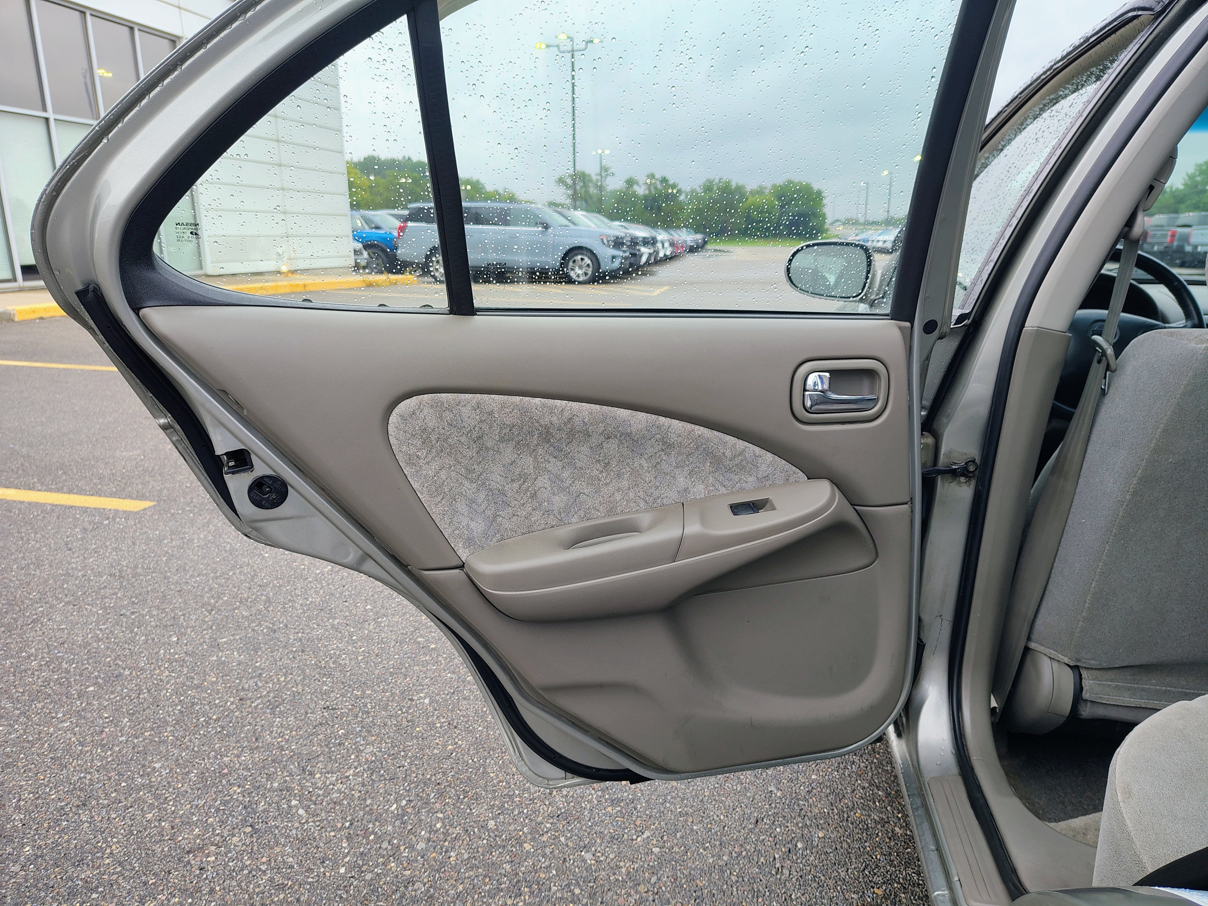 2002 Nissan Sentra XE