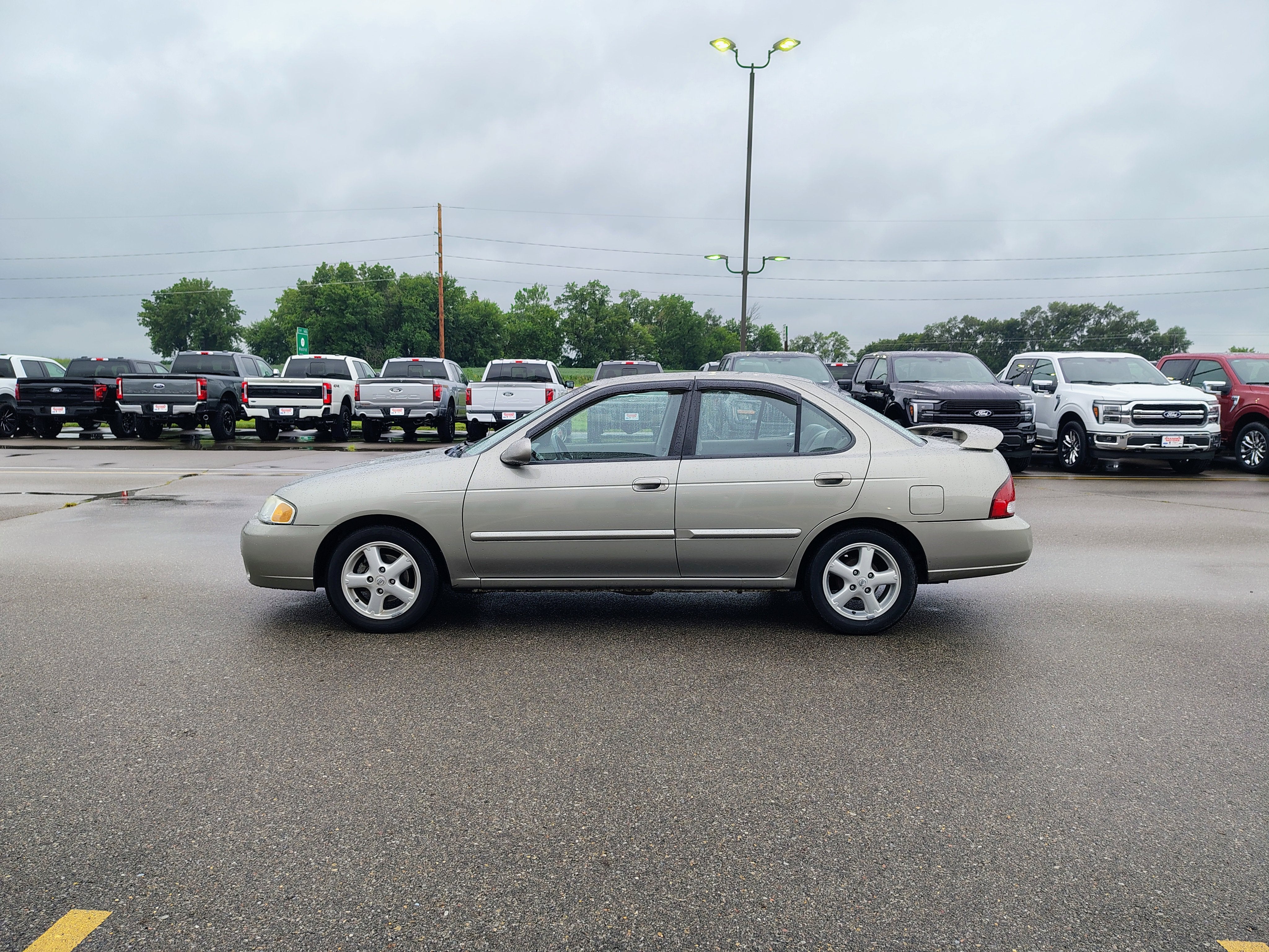 2002 Nissan Sentra XE
