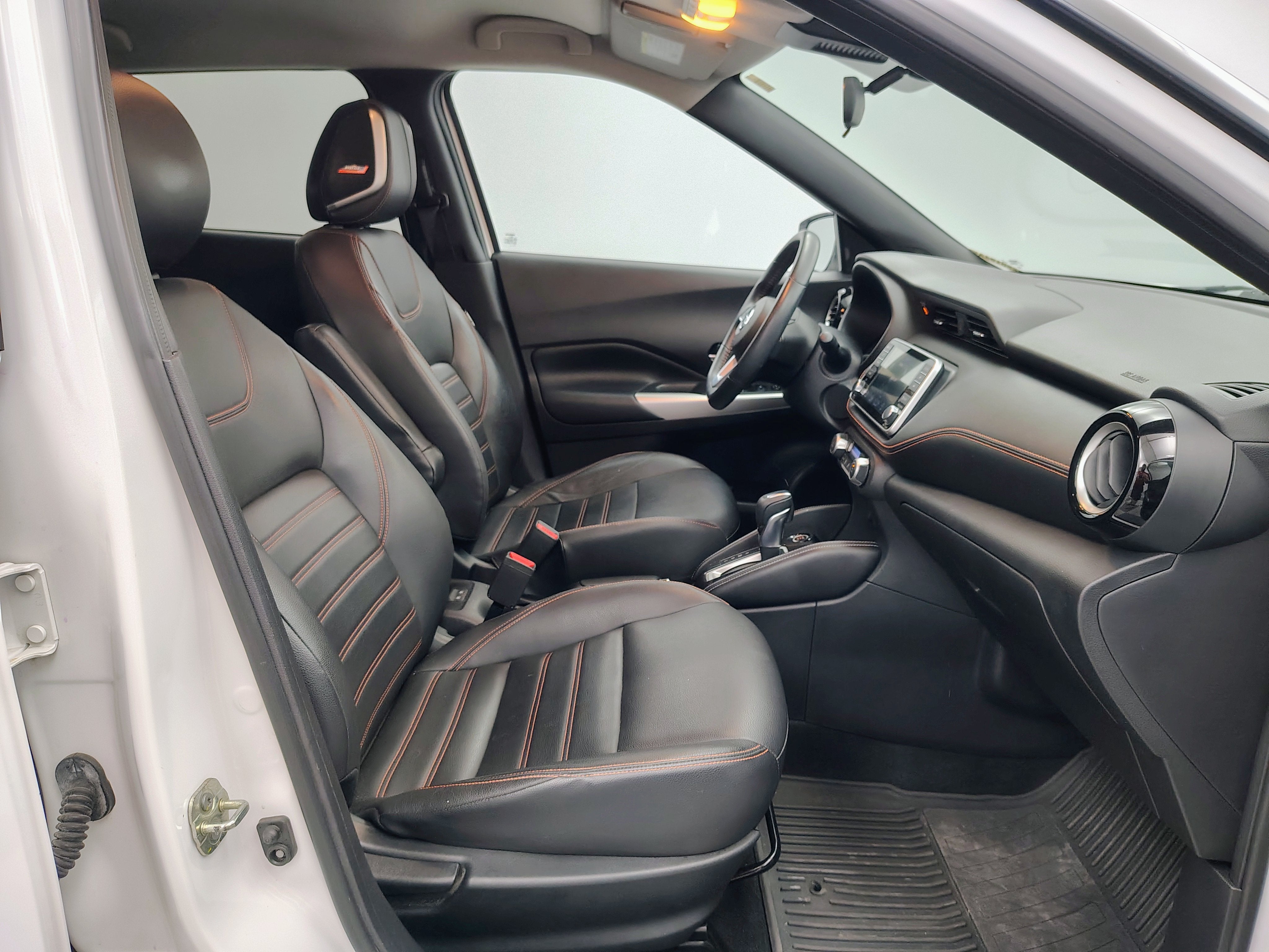 2020 Nissan Kicks SR Xtronic CVT