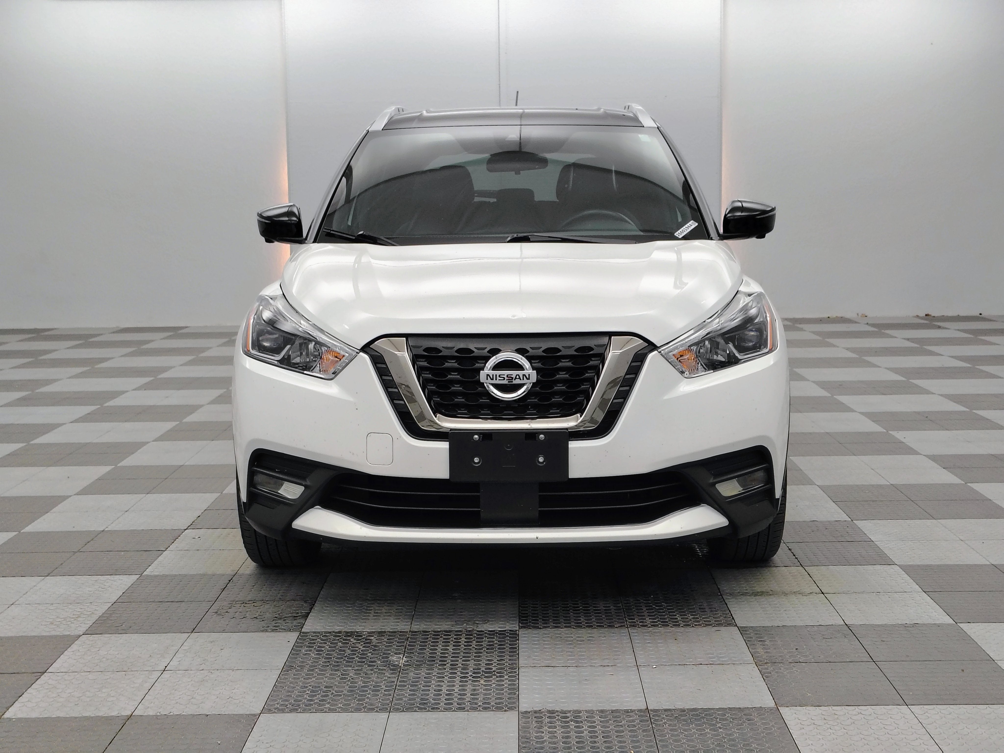 2020 Nissan Kicks SR Xtronic CVT