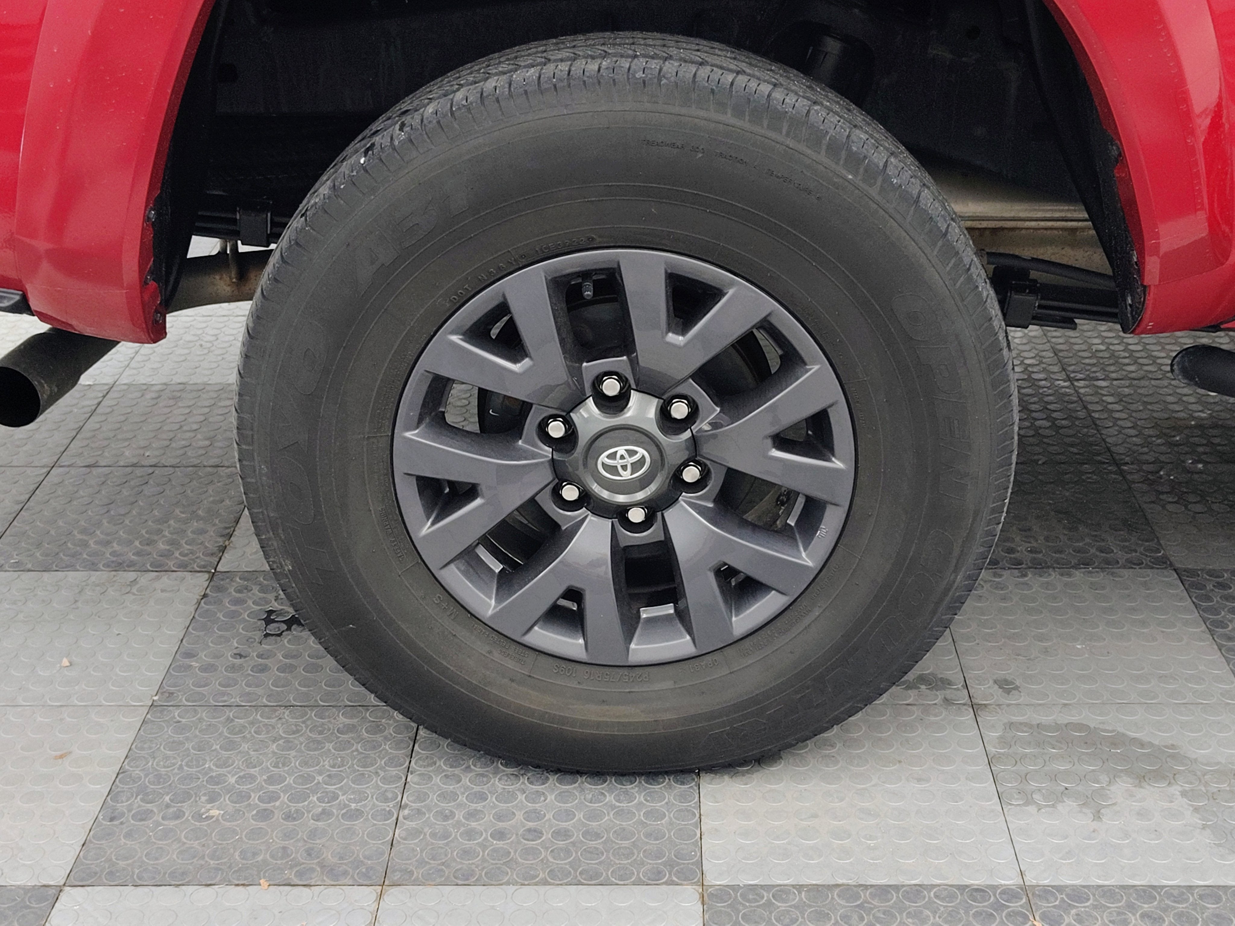 2023 Toyota Tacoma SR5 V6