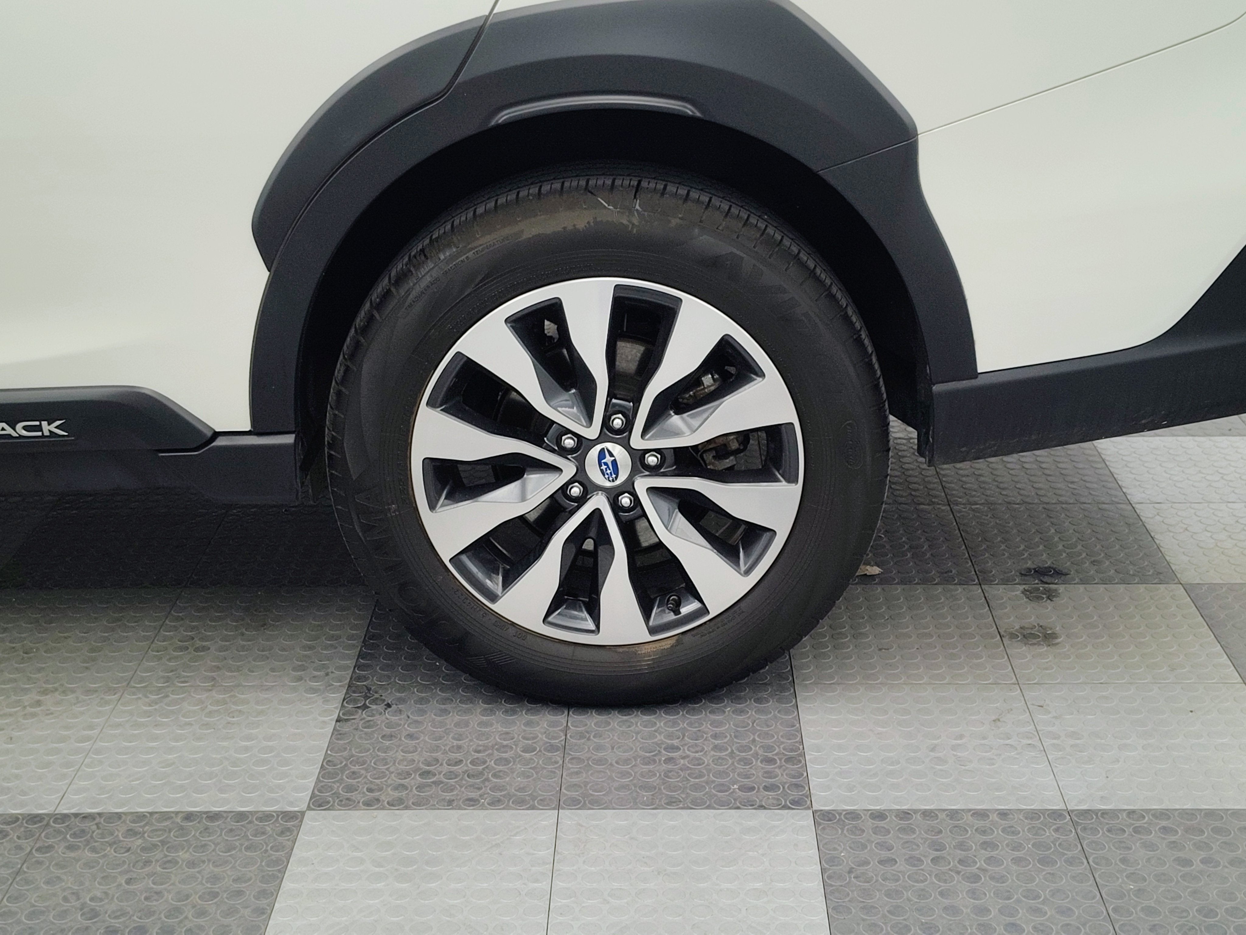 2023 Subaru Outback Limited XT