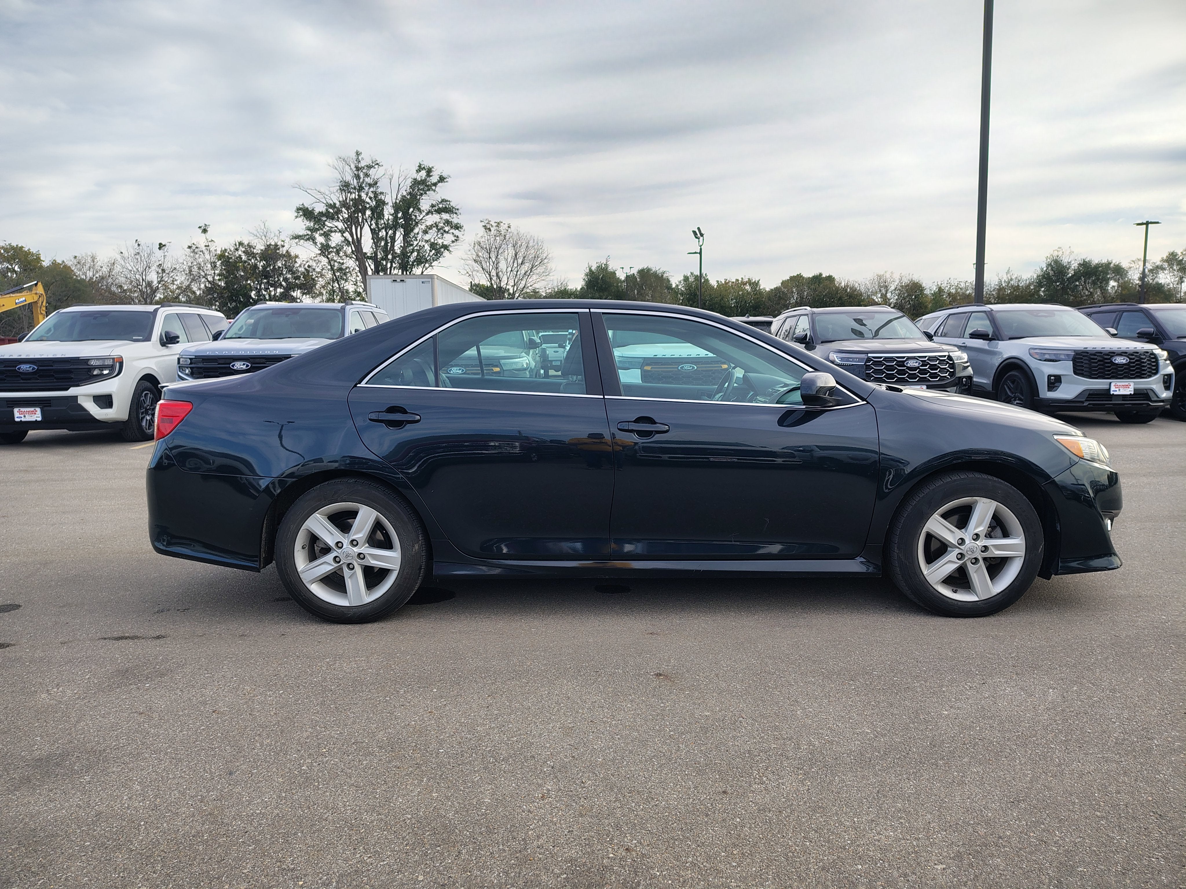 2013 Toyota Camry SE
