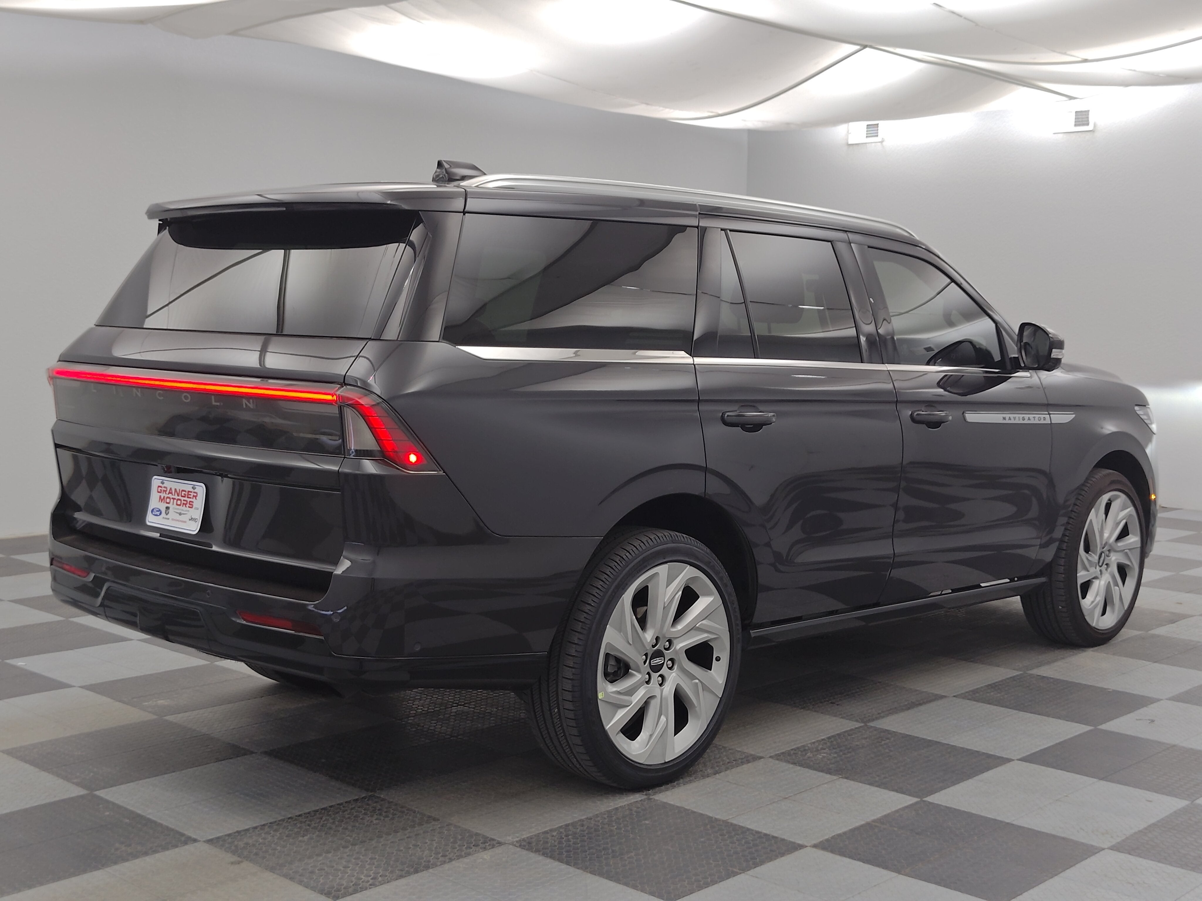 2025 Lincoln Navigator Reserve