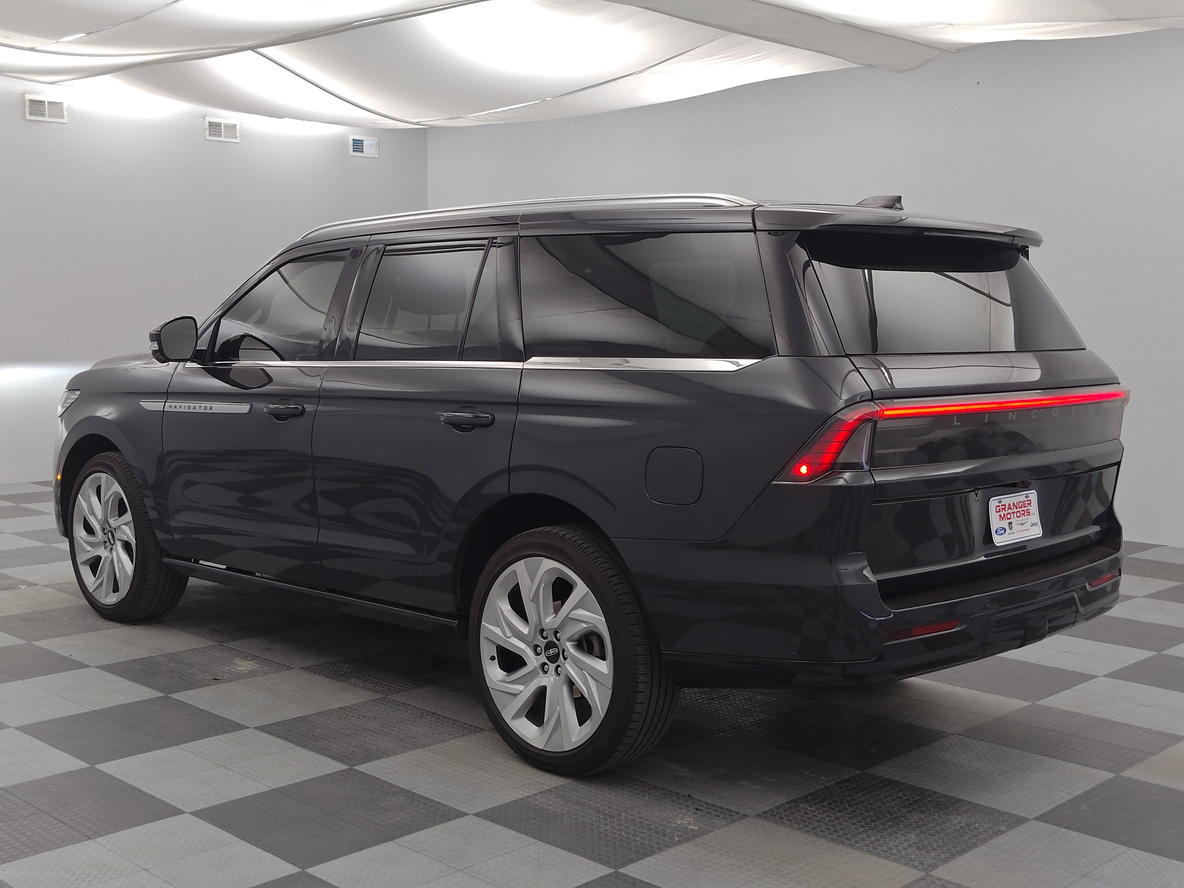 2025 Lincoln Navigator Reserve