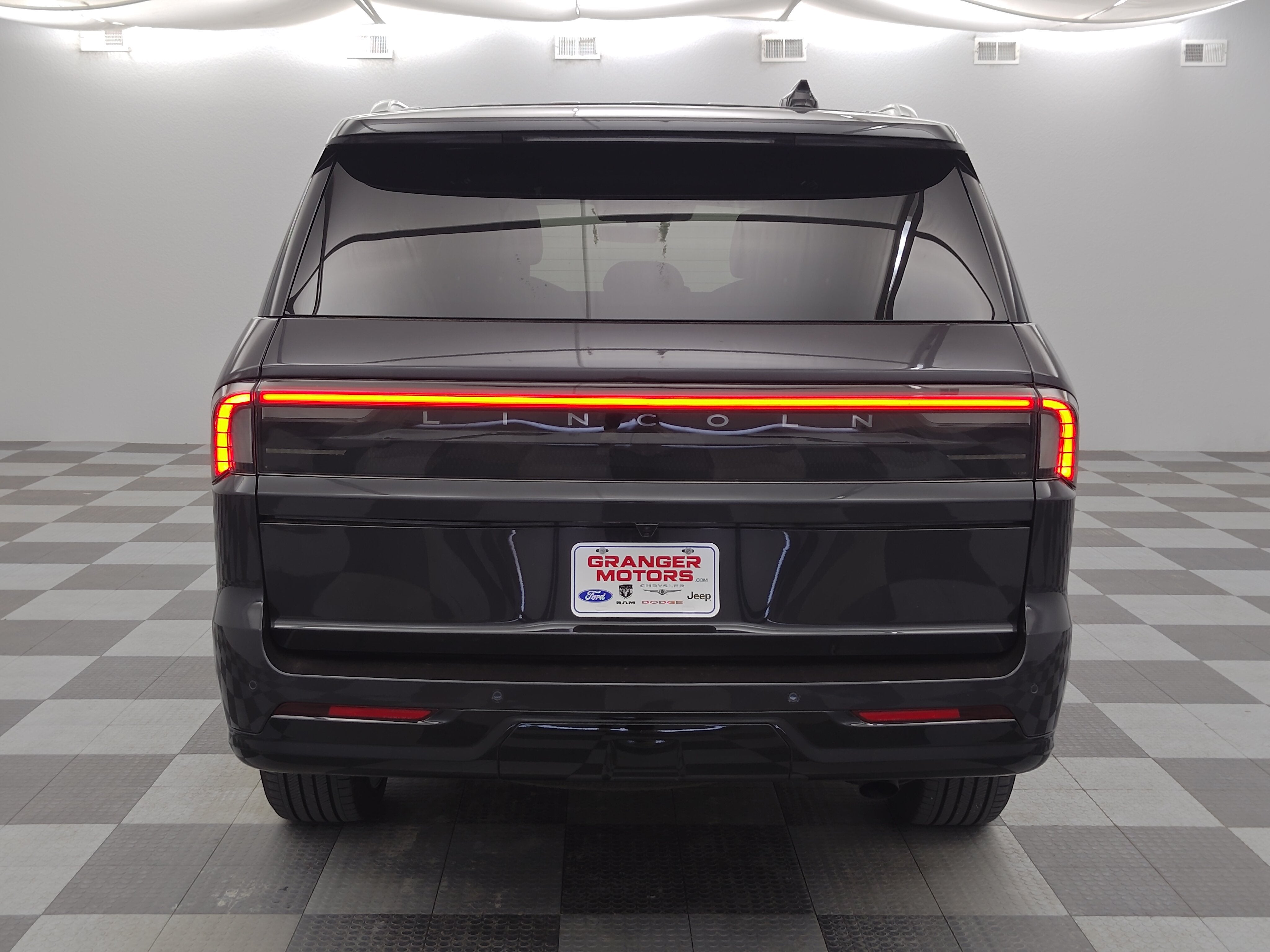2025 Lincoln Navigator Reserve