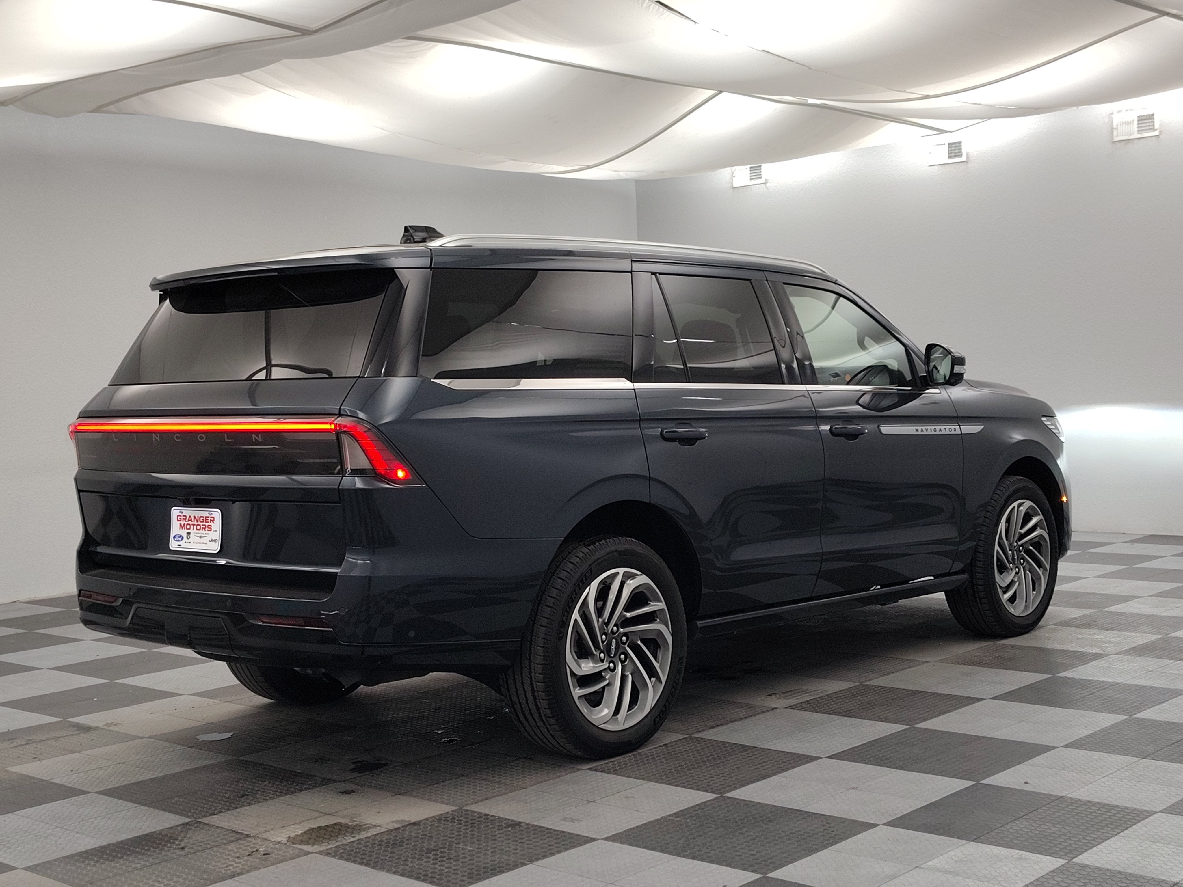 2025 Lincoln Navigator Reserve