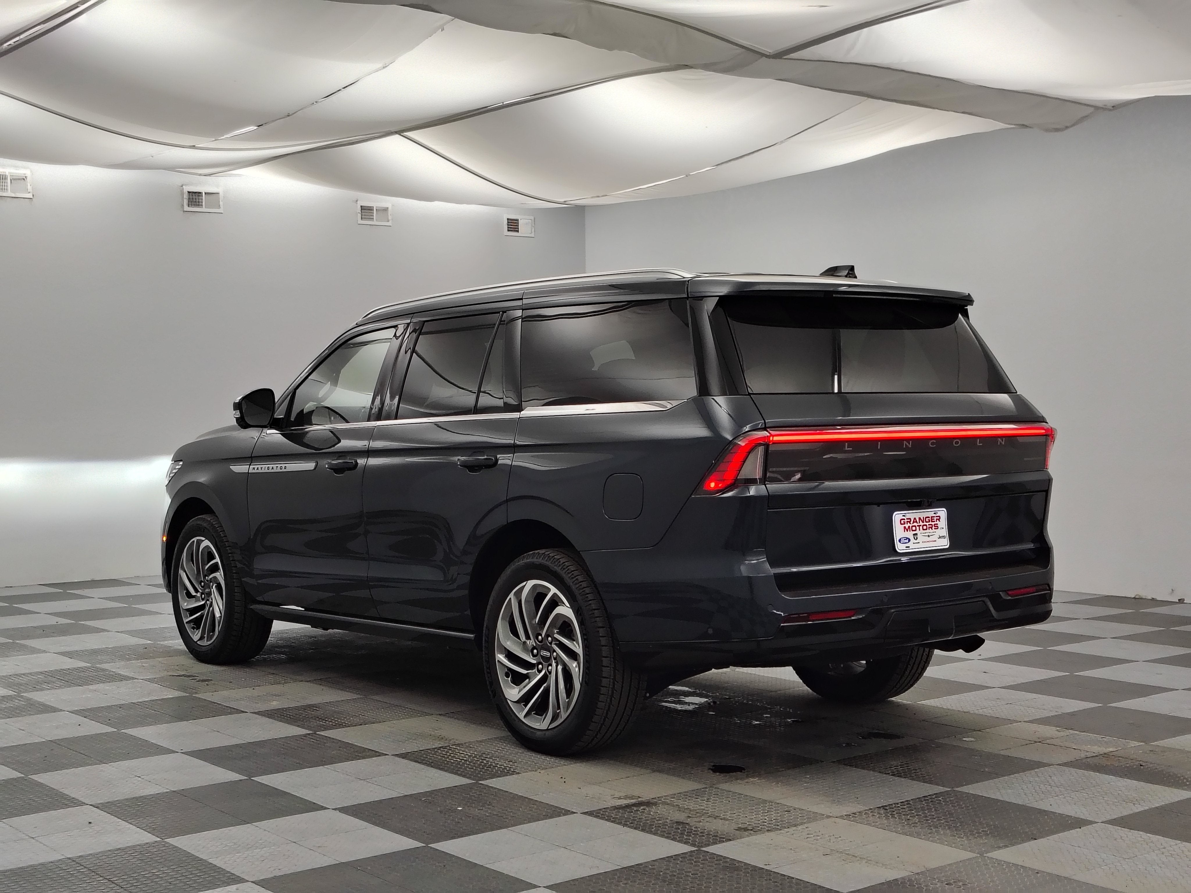 2025 Lincoln Navigator Reserve