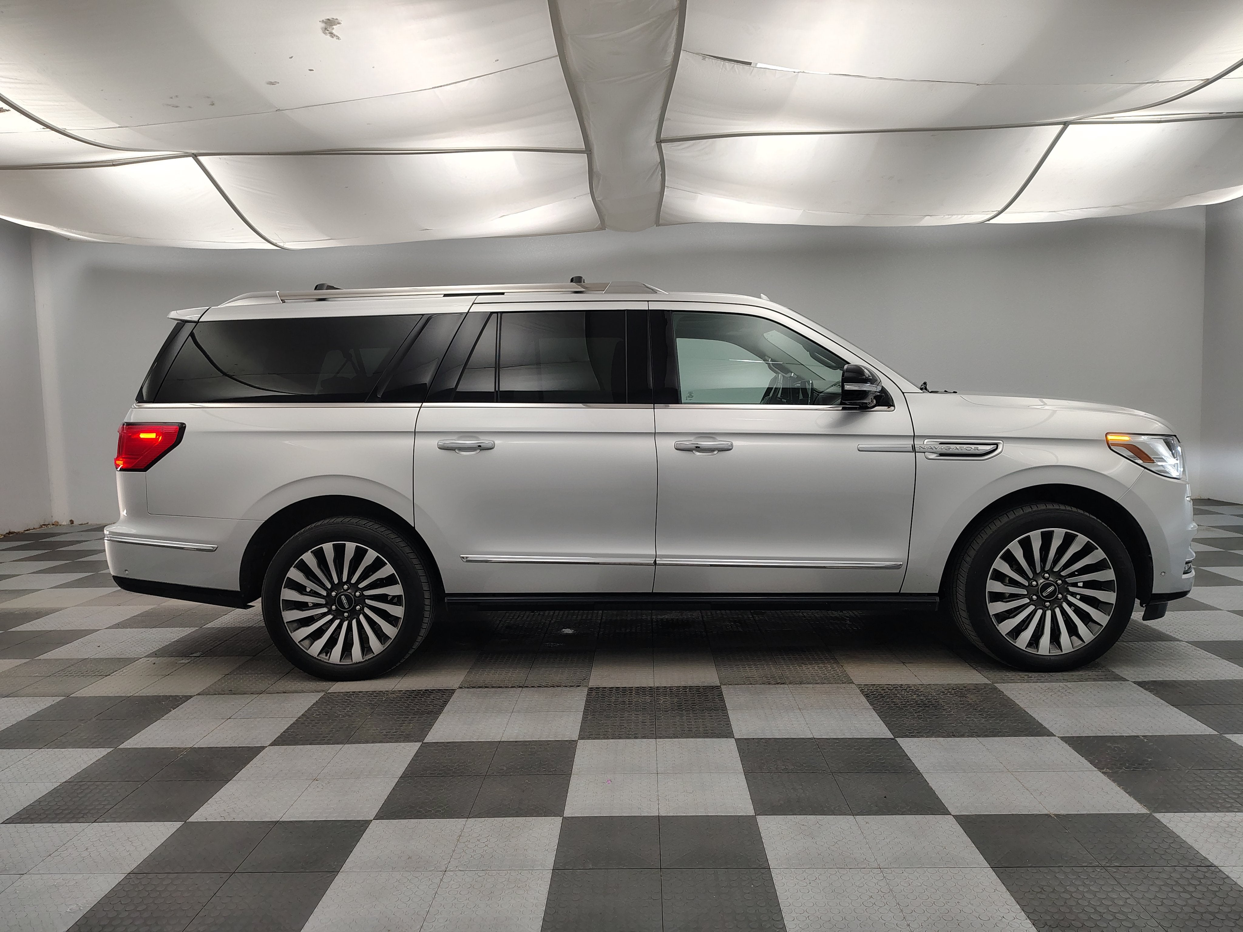 2019 Lincoln Navigator L Reserve