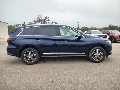 2017 INFINITI QX60 Base