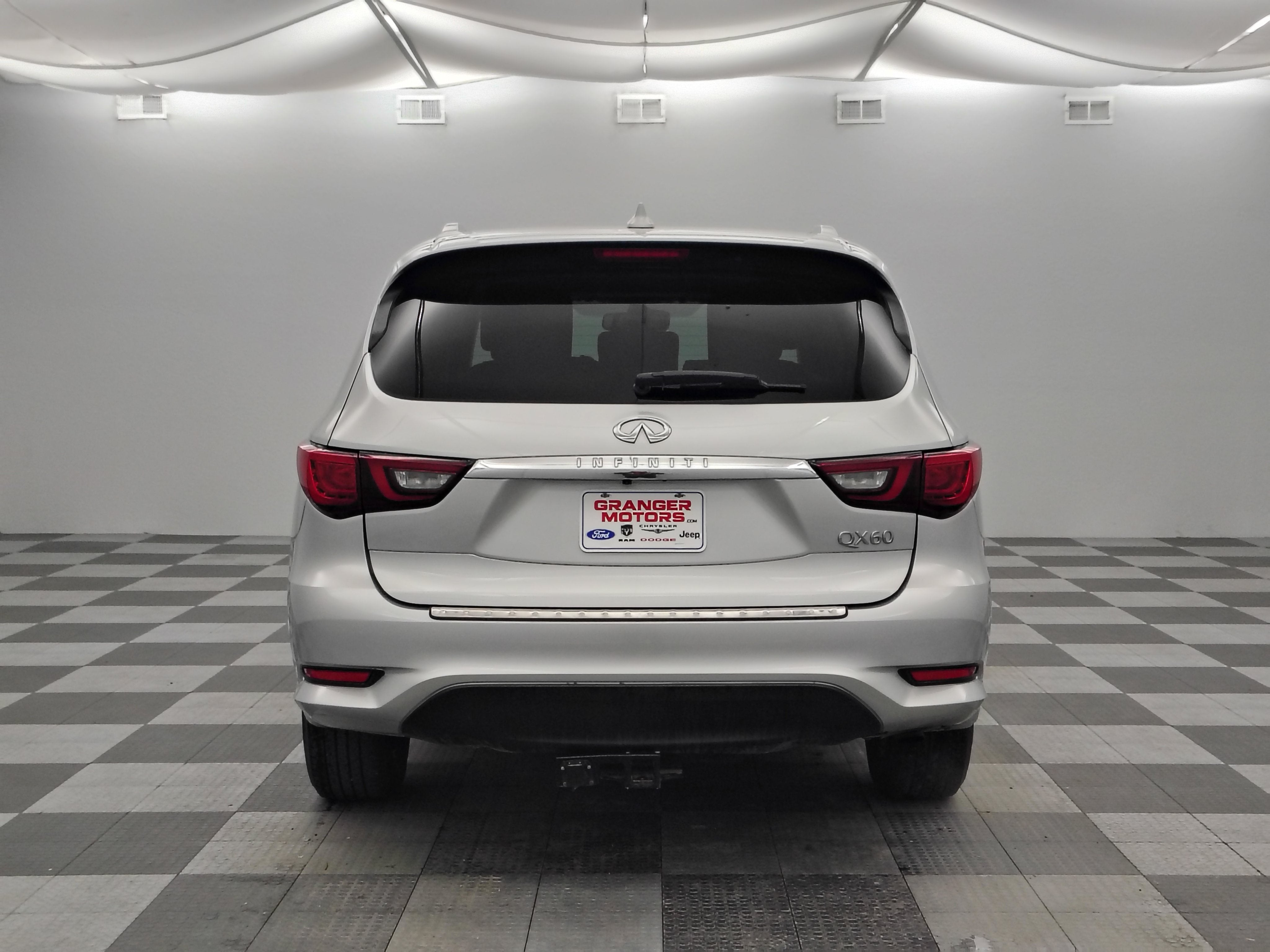 2019 INFINITI QX60 LUXE