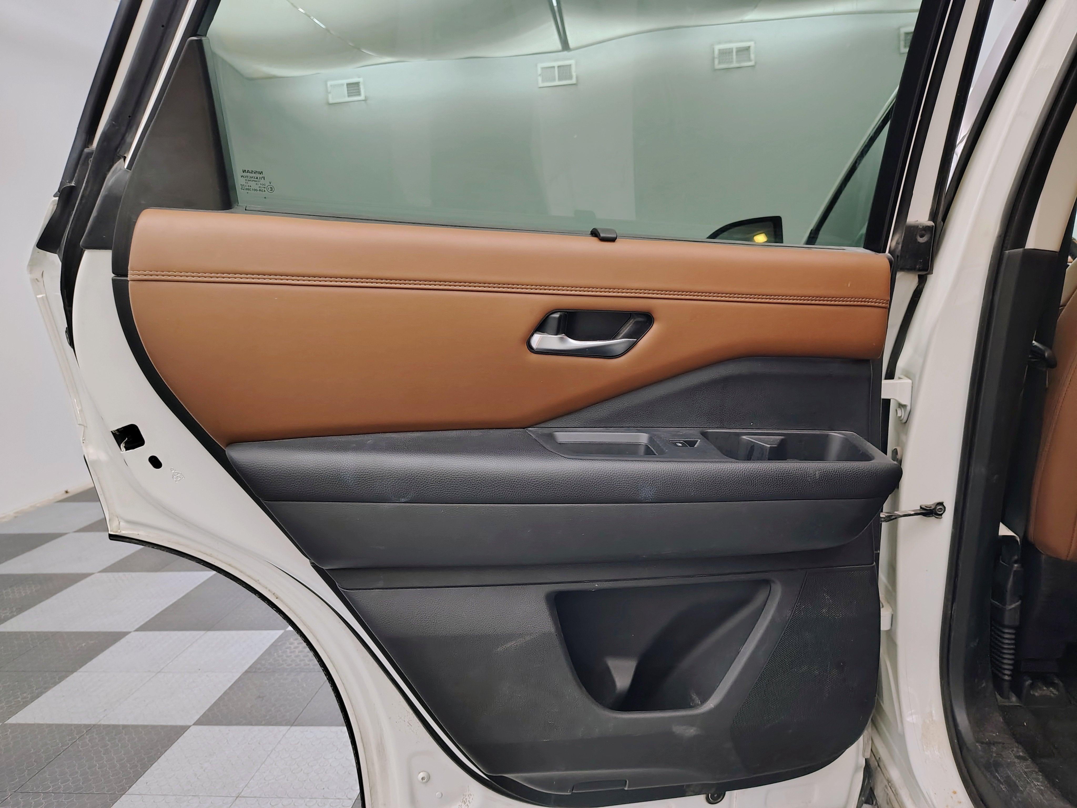 2023 Nissan Pathfinder Platinum 4WD
