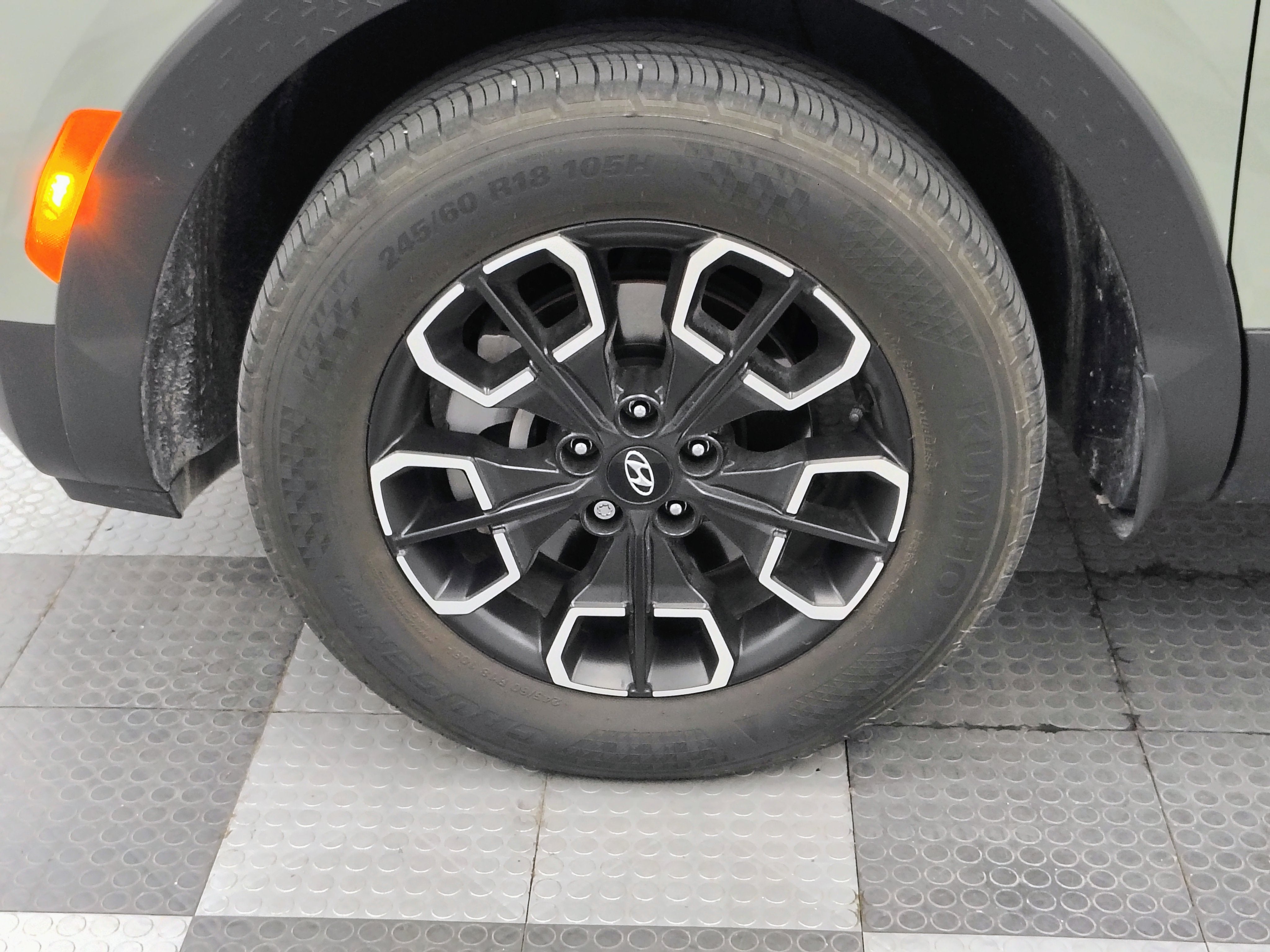 2023 Hyundai Santa Cruz SE