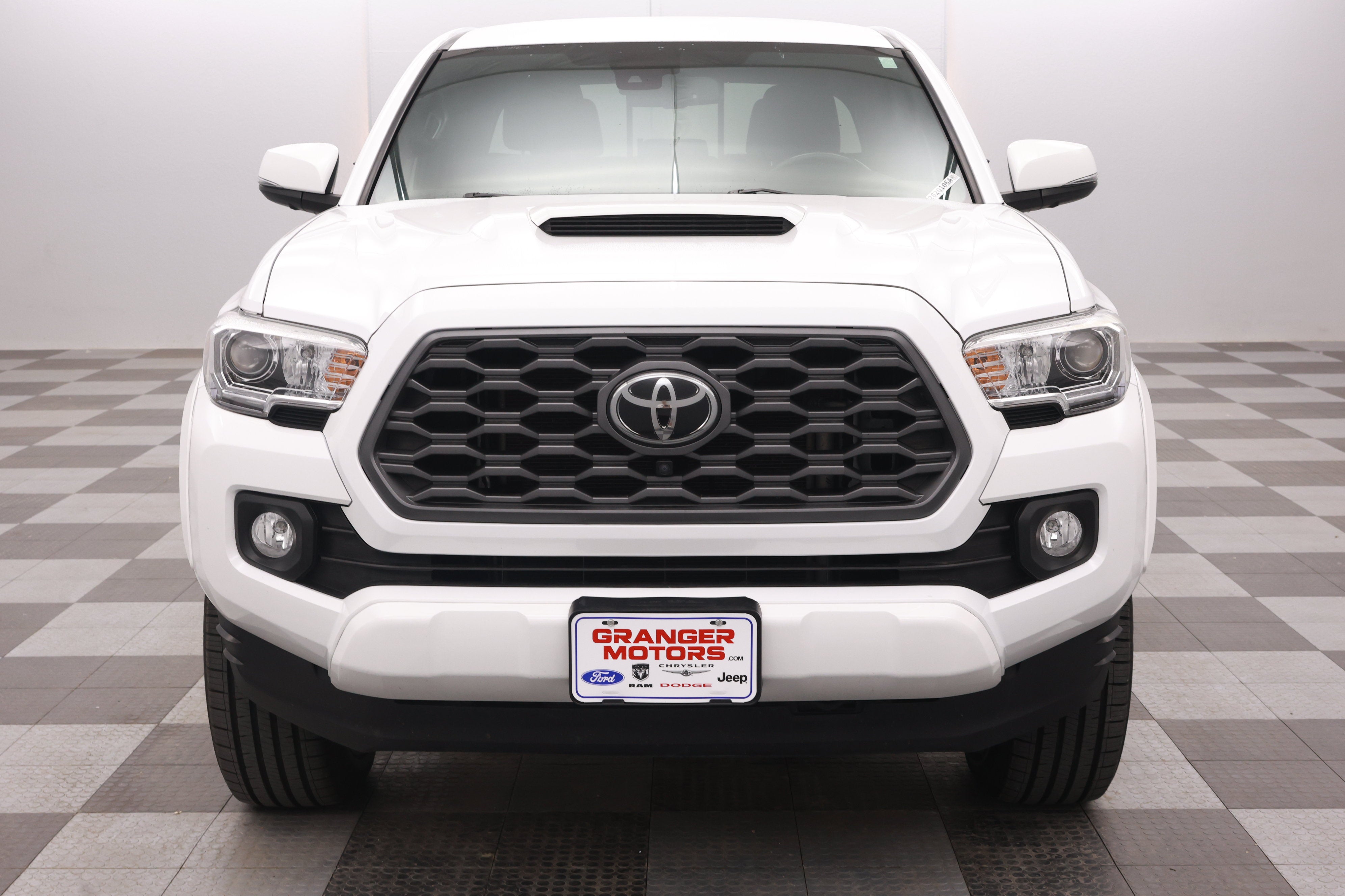 2021 Toyota Tacoma TRD Sport