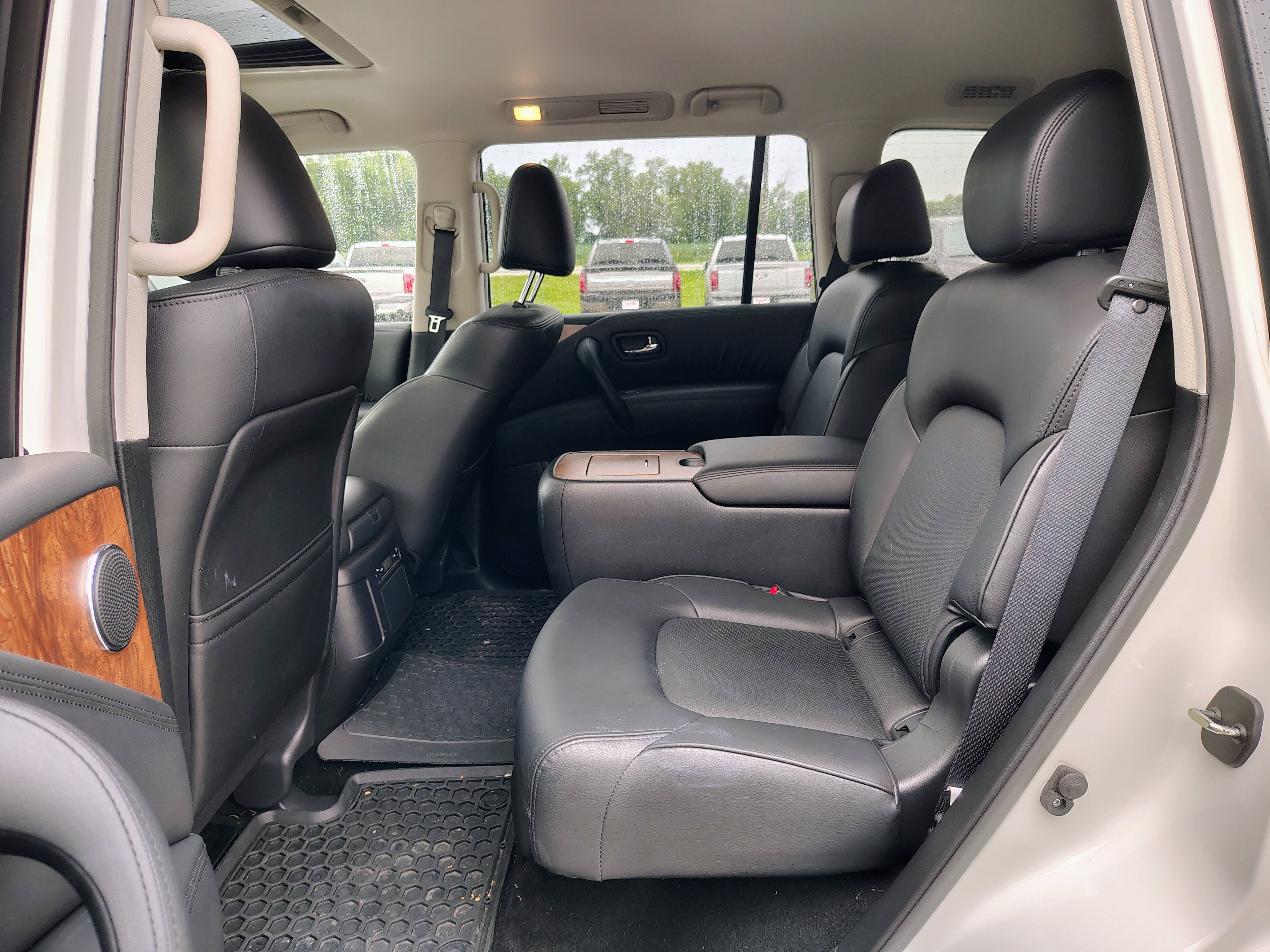 2024 Nissan Armada SL