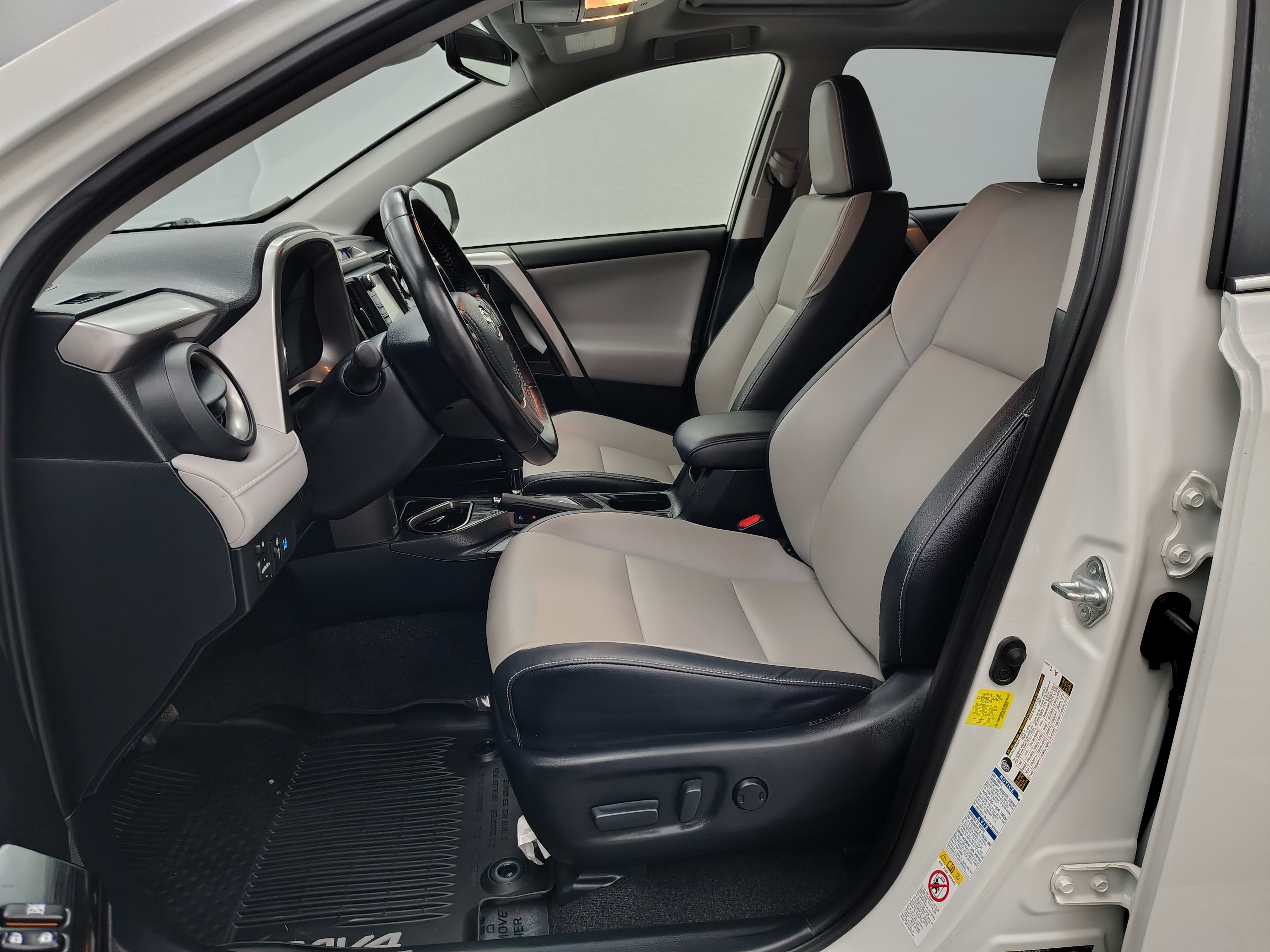 2017 Toyota RAV4 Hybrid Limited