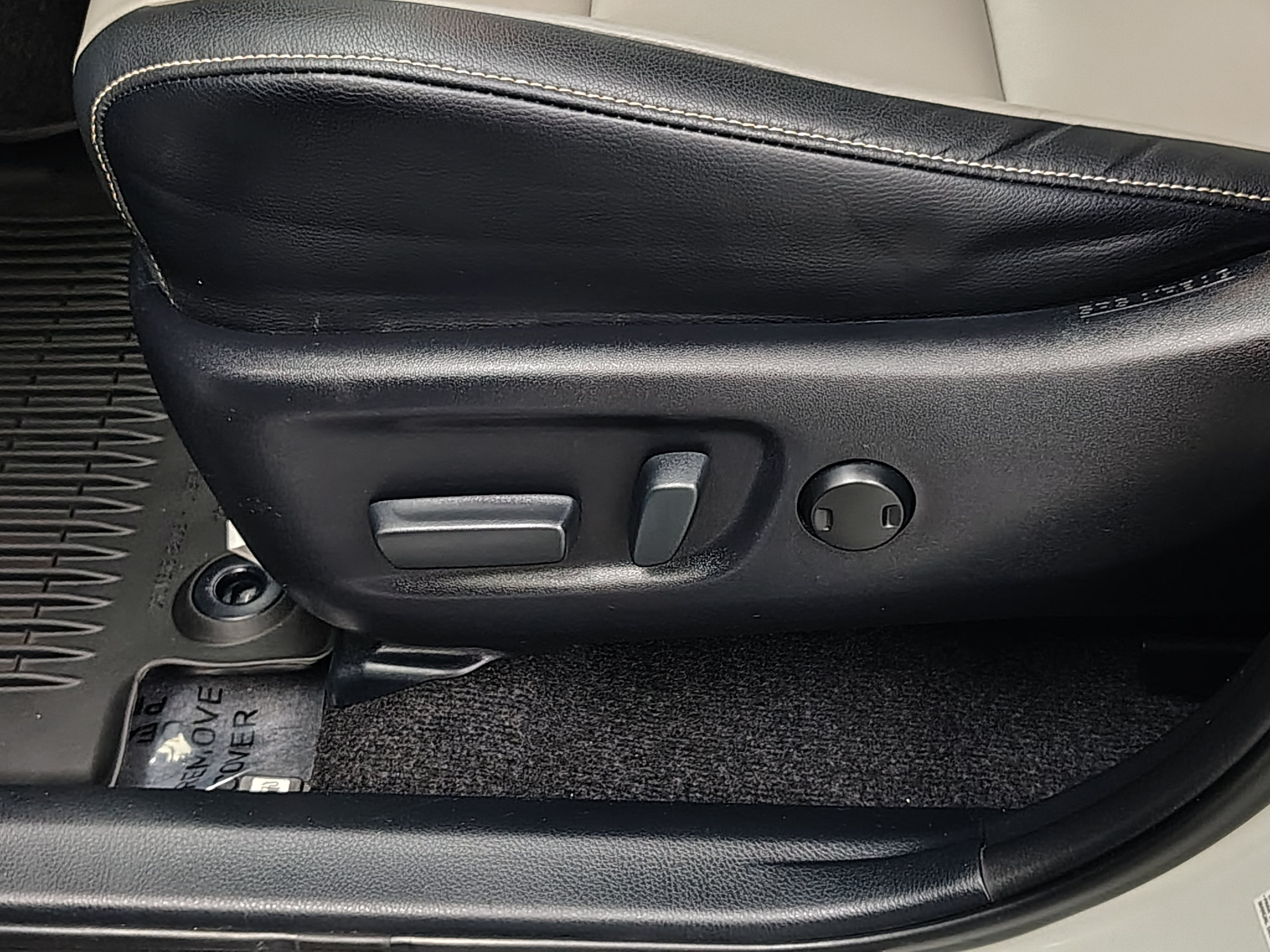 2017 Toyota RAV4 Hybrid Limited