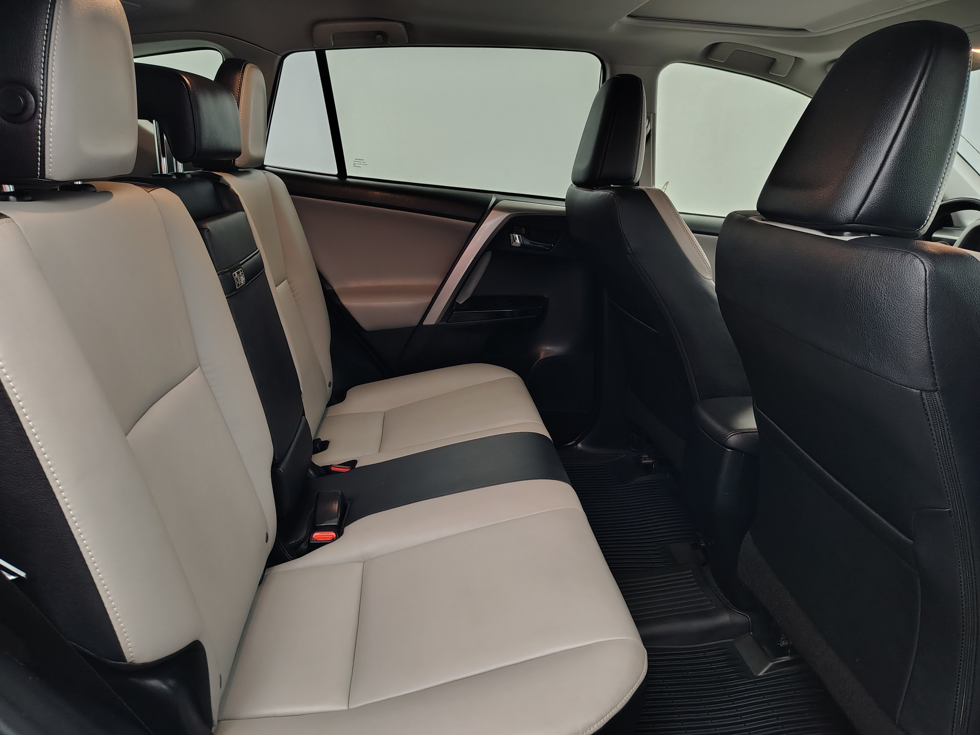 2017 Toyota RAV4 Hybrid Limited
