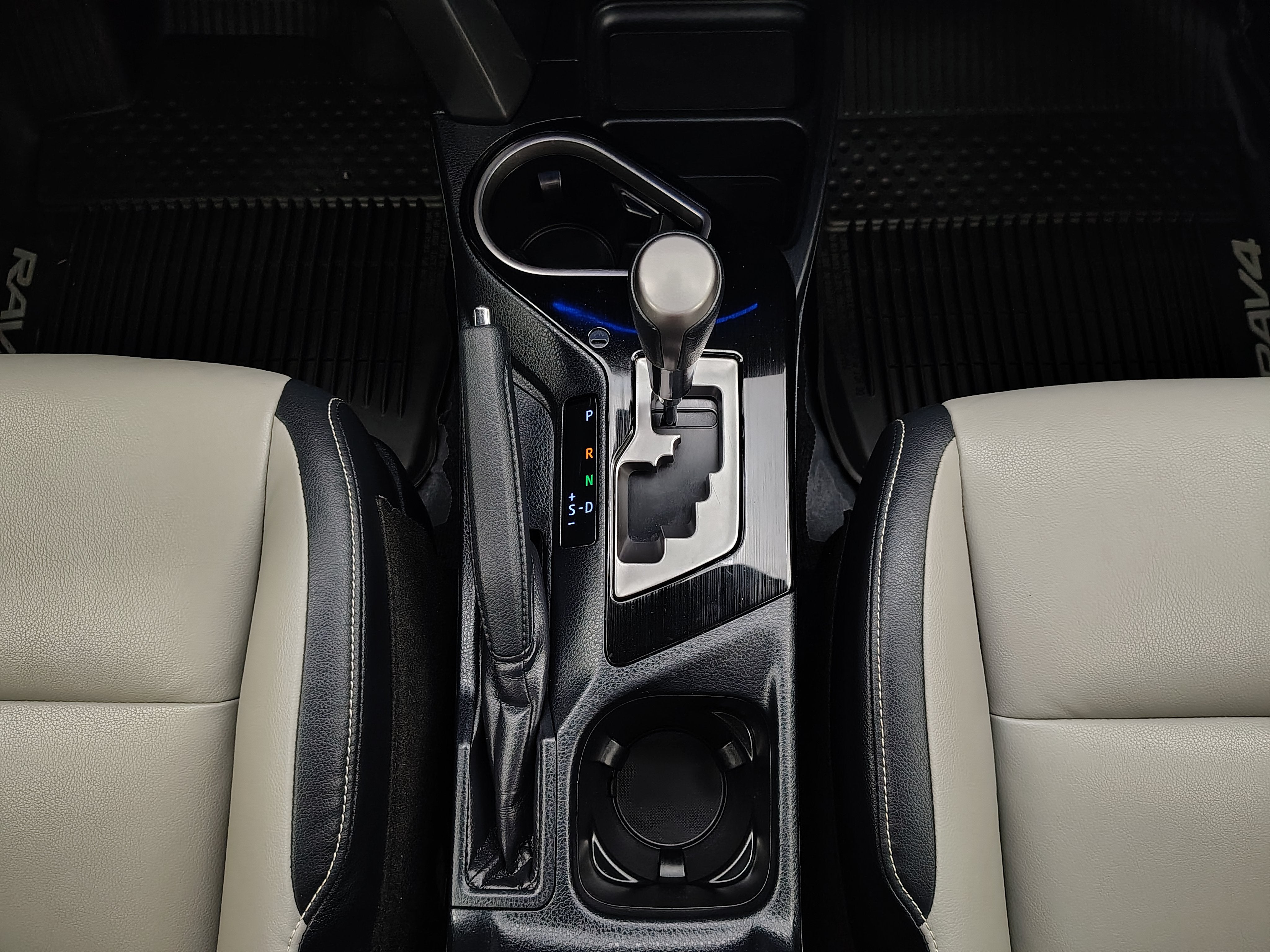 2017 Toyota RAV4 Hybrid Limited