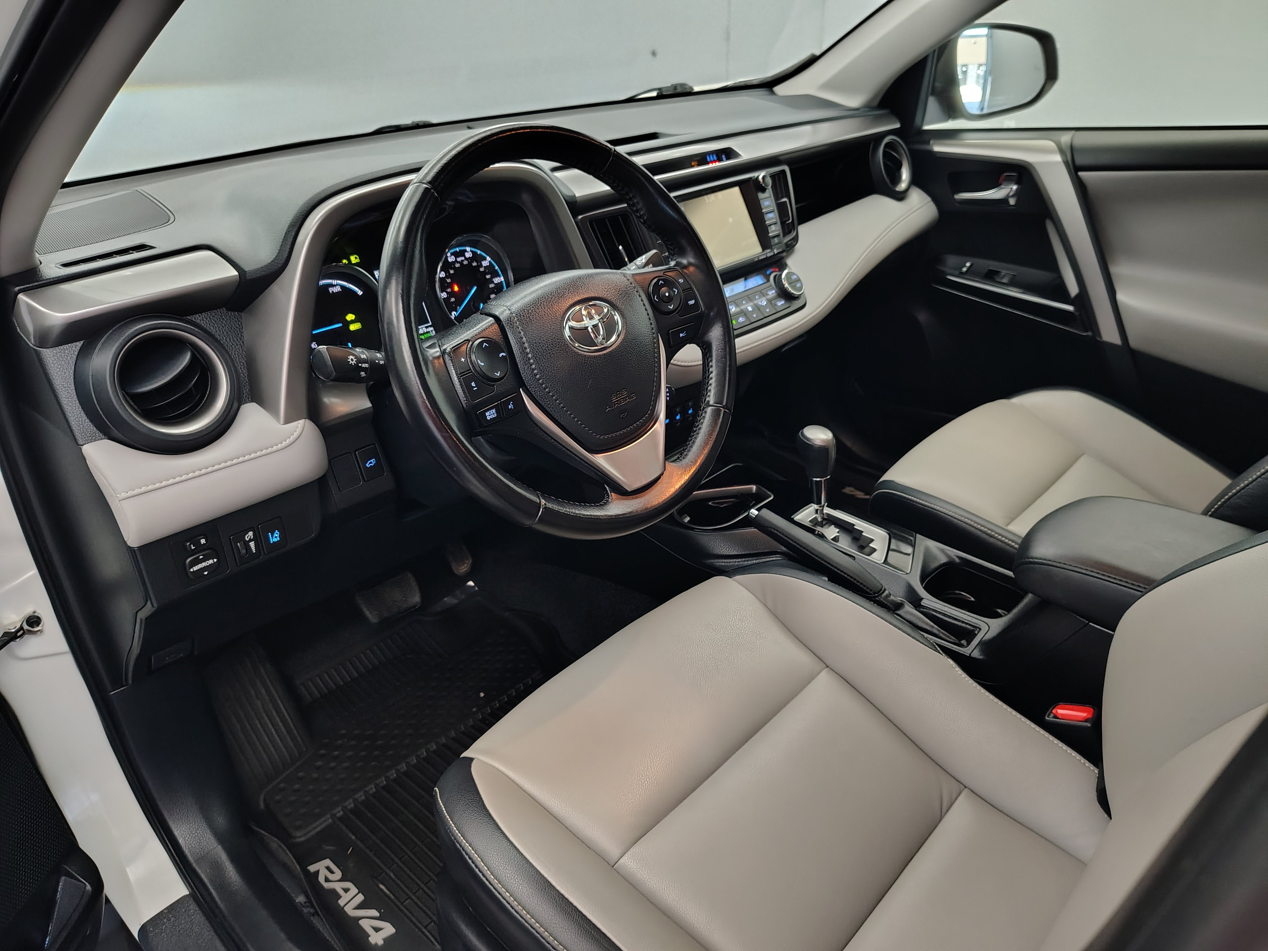 2017 Toyota RAV4 Hybrid Limited