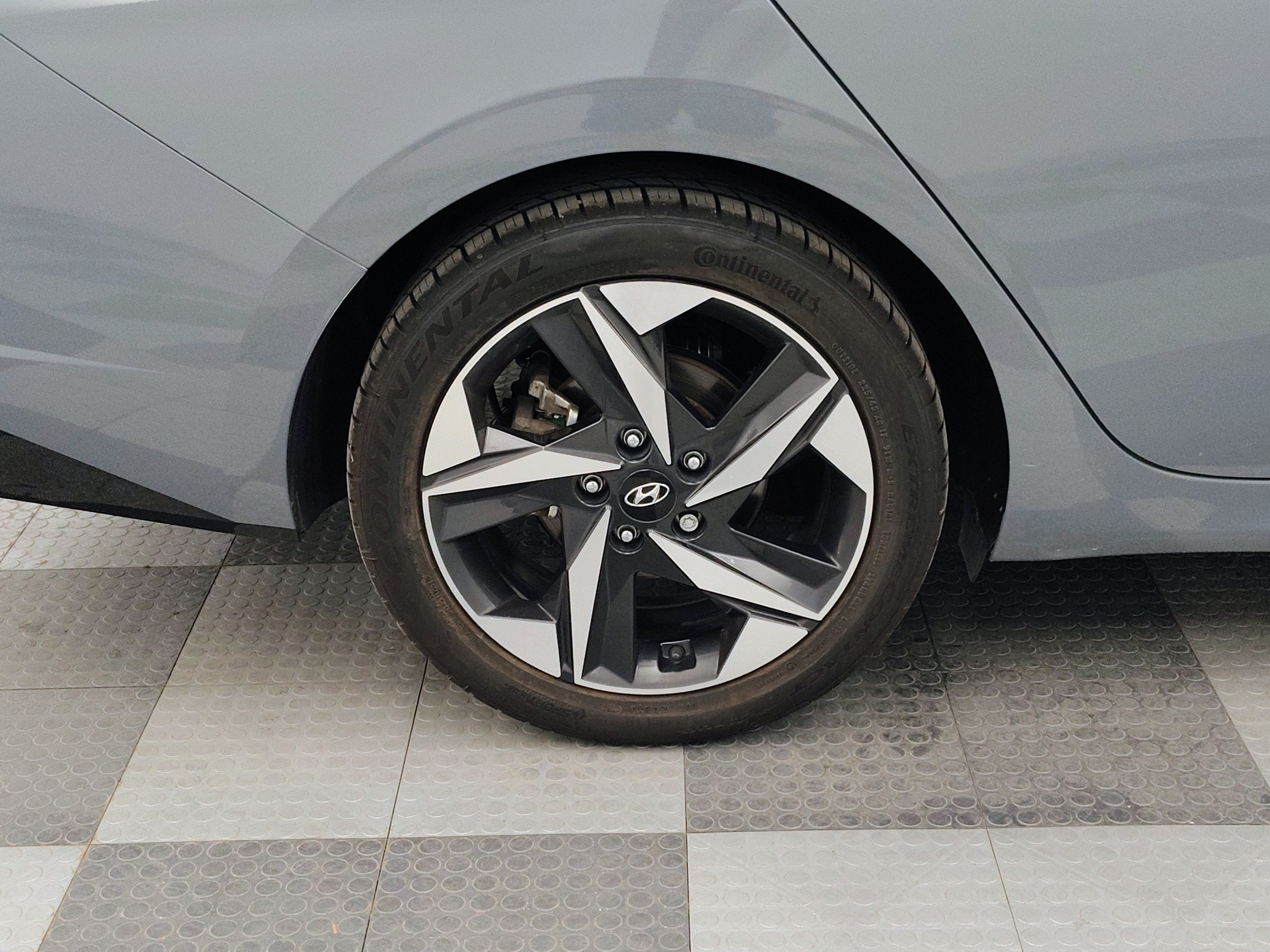 2023 Hyundai Elantra Hybrid Limited