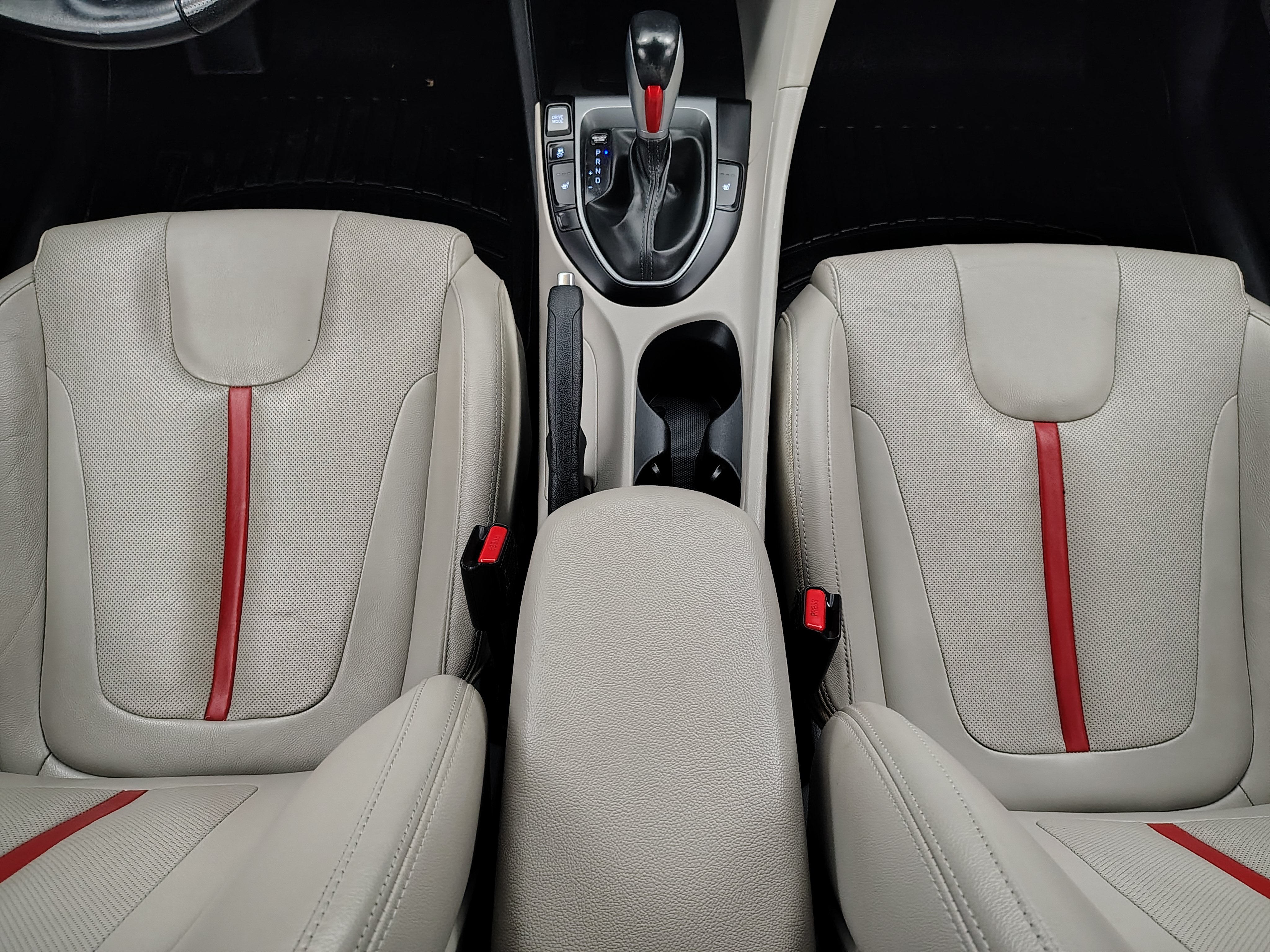 2019 Hyundai Veloster Turbo Ultimate