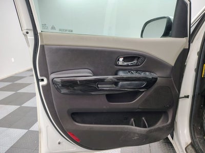 2016 Kia Sedona SX Luxury