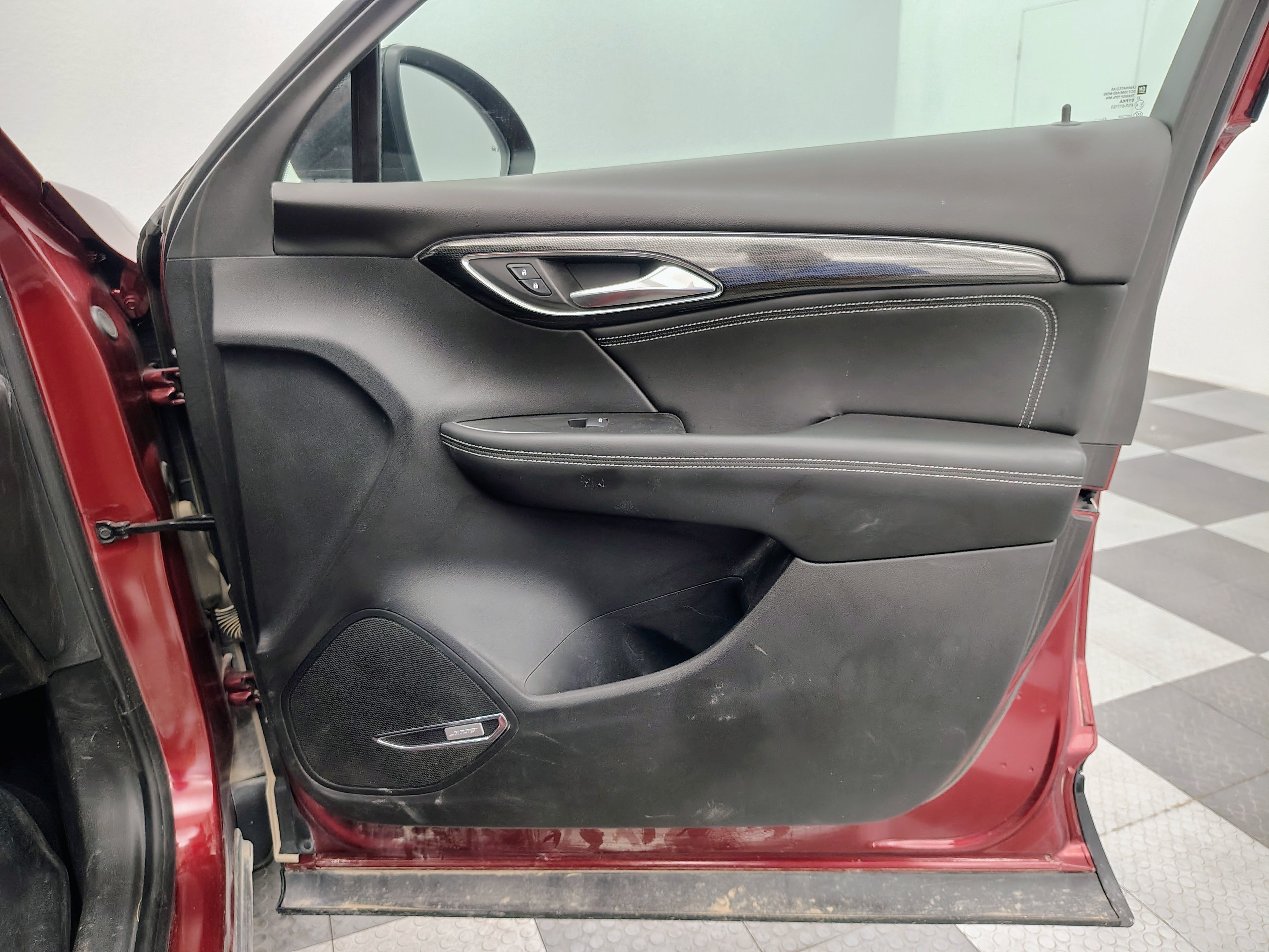 2023 Buick Envision Essence AWD