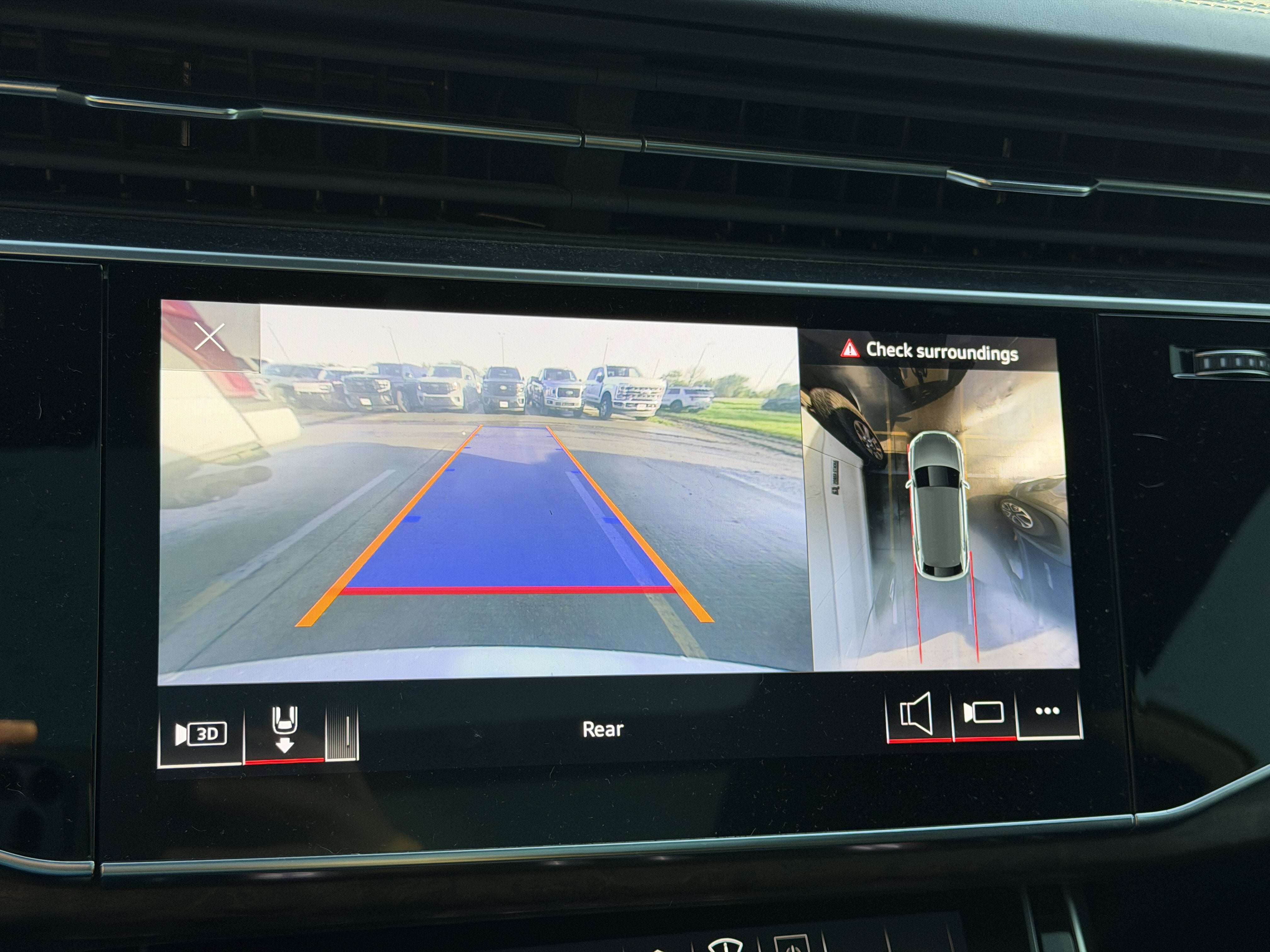2022 Audi Q8 55 quattro Premium