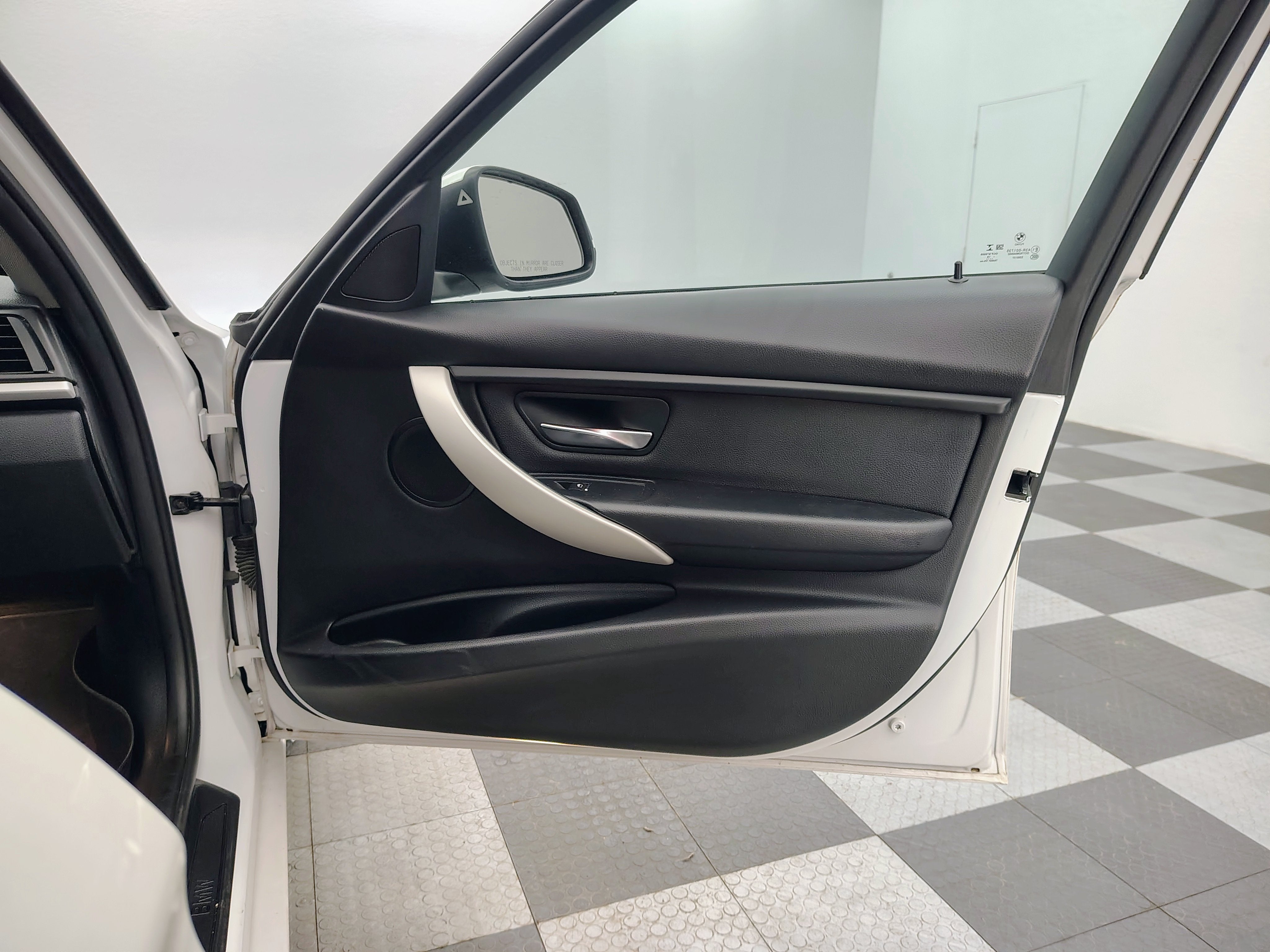 2018 BMW 3 Series 320i xDrive