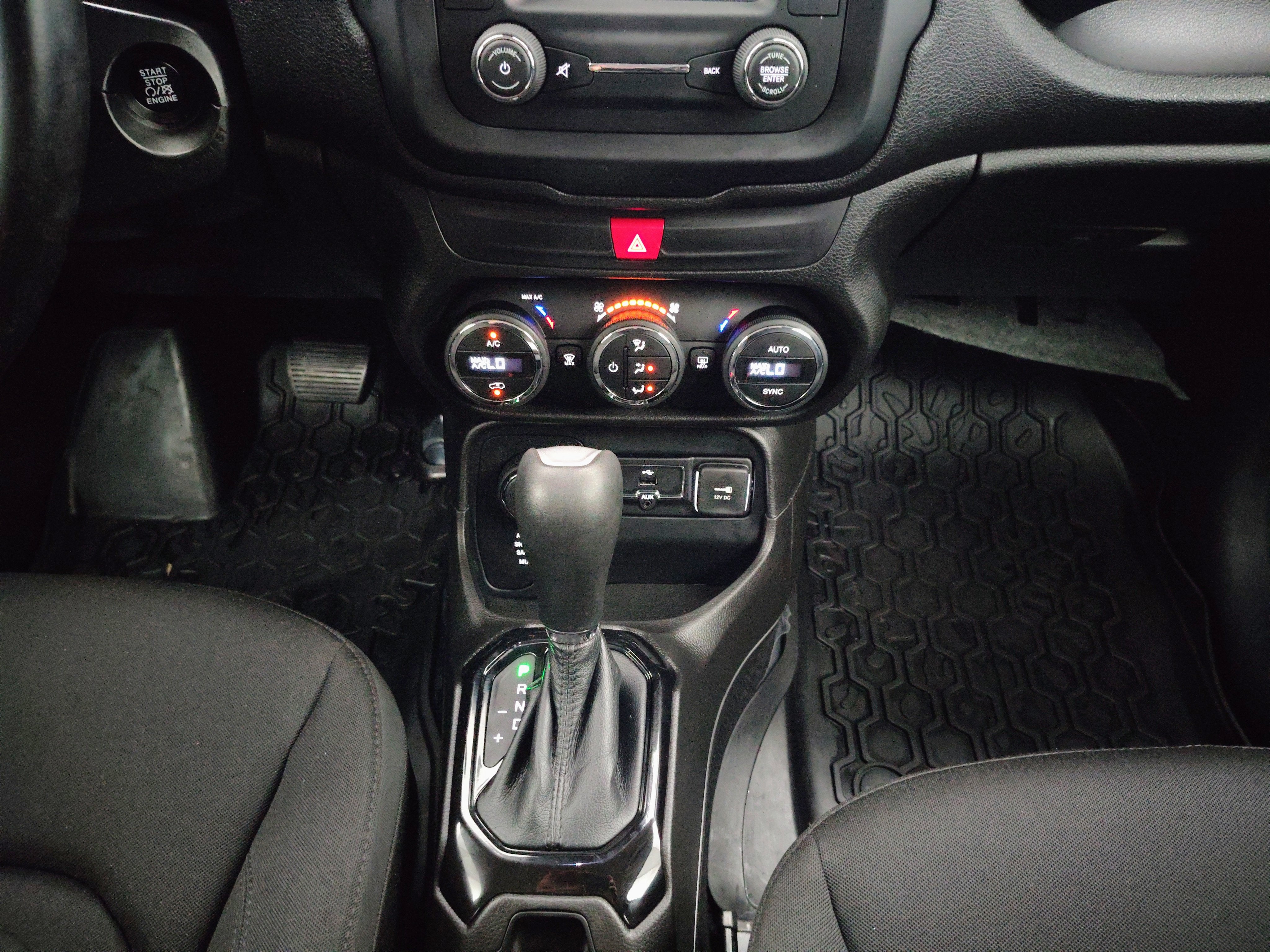 2017 Jeep Renegade Altitude